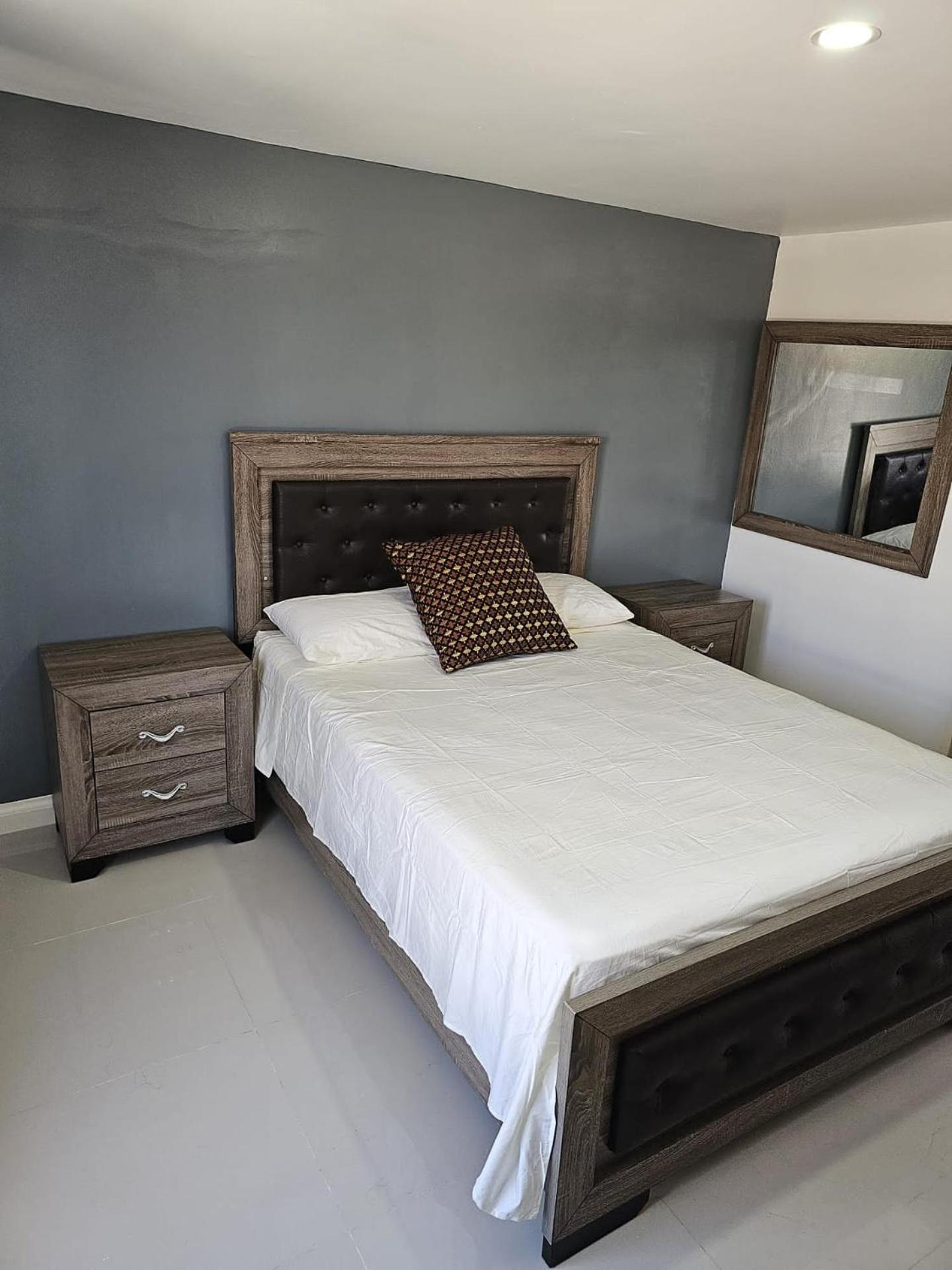 Apartment Sleeps 6 with Pool Access view 5