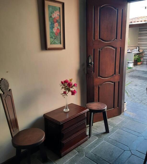 Casa 50m da praia - Enseada/Guarujá