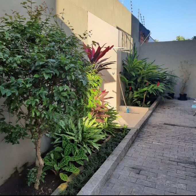 Casa 50m da praia - Enseada/Guarujá