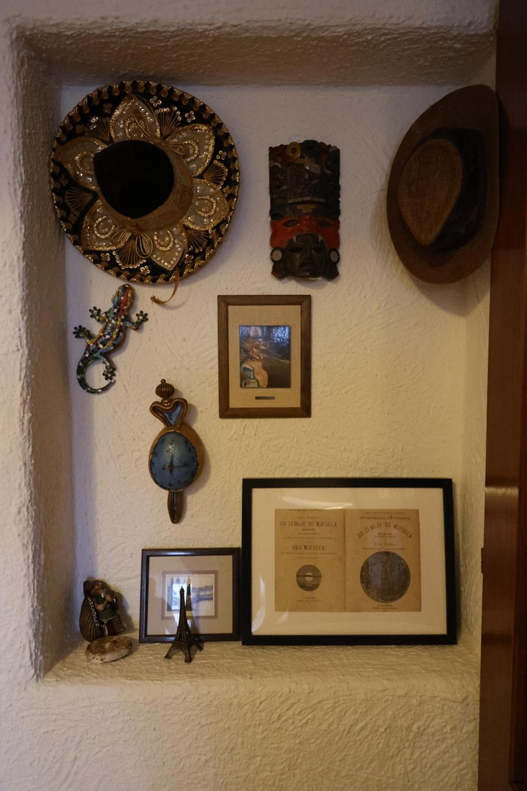 Photo 10