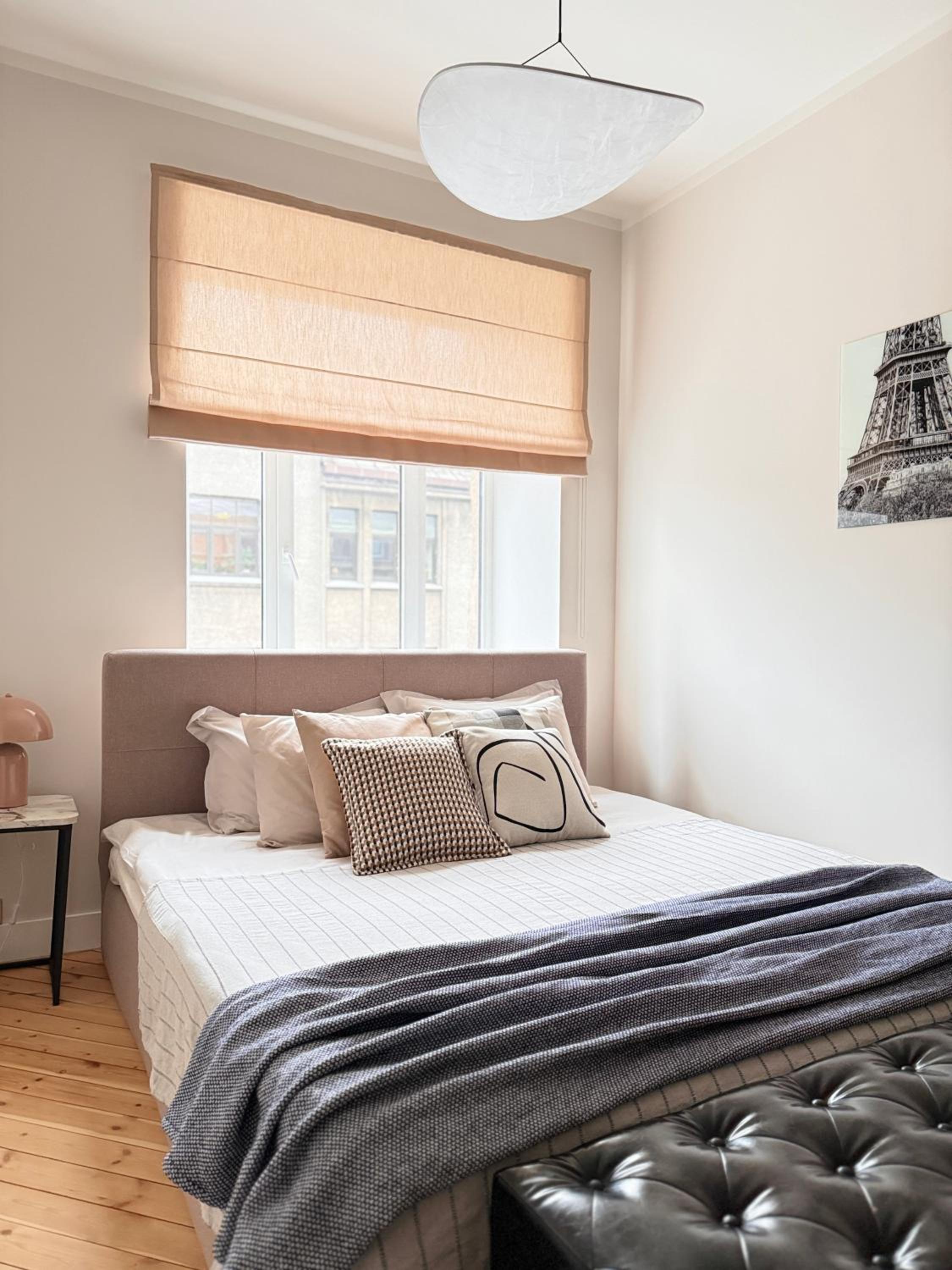 Modern apartment in city center!