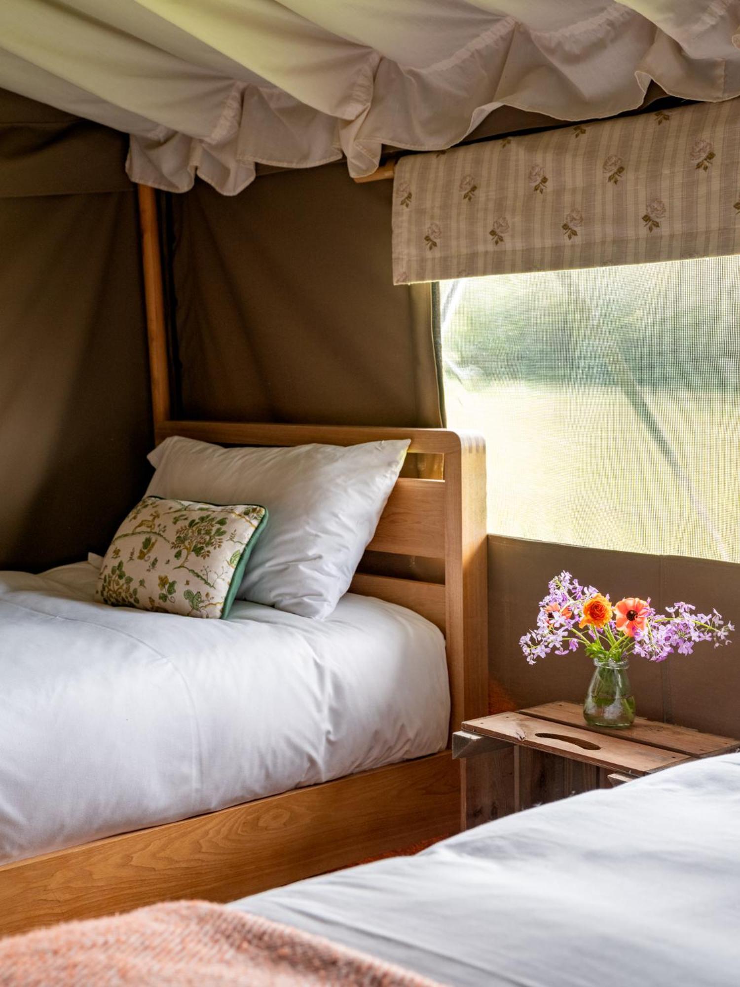 Black Pig Retreats Luxury Glamping view 2