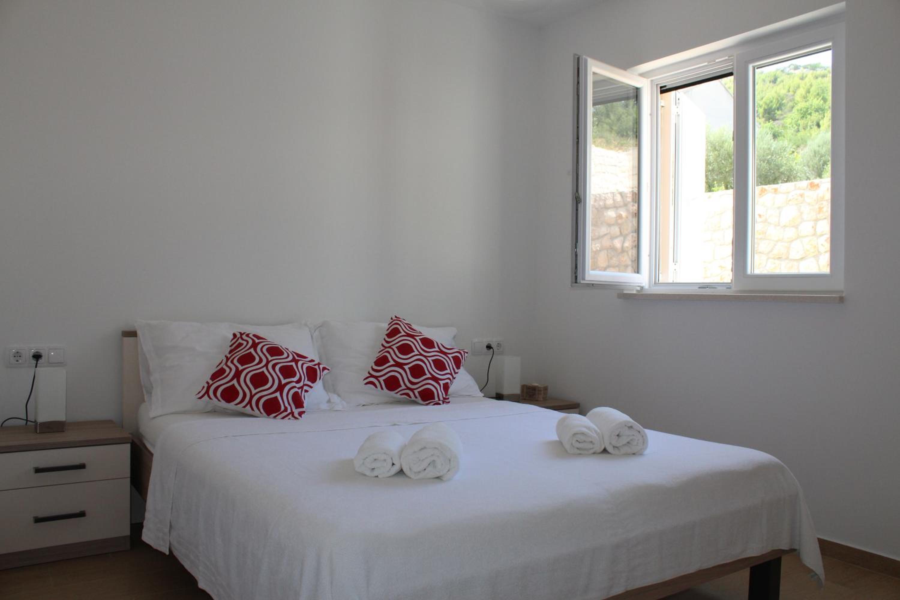 Slano Bay Apartments