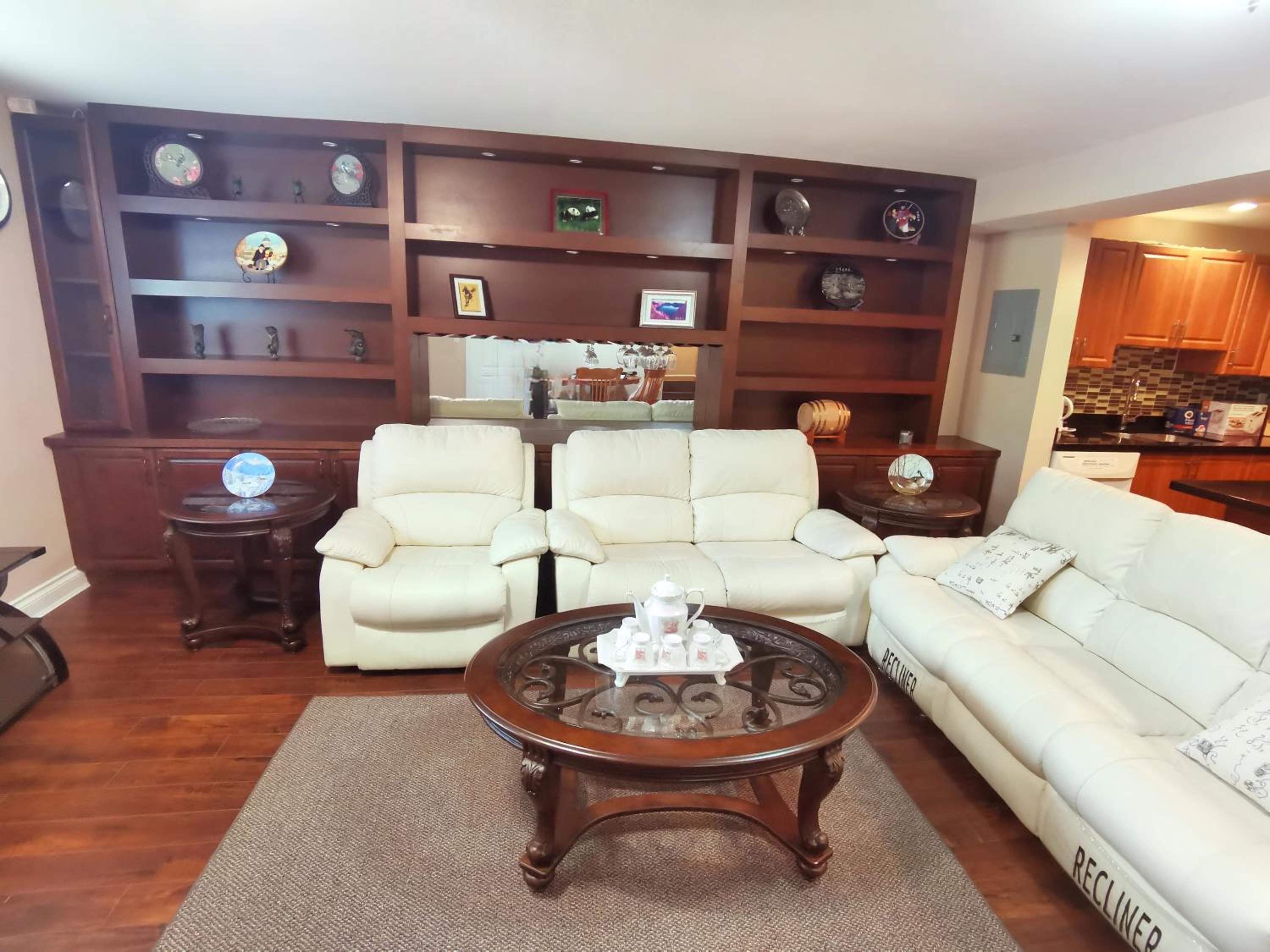 Chinese style two bedrooms suite