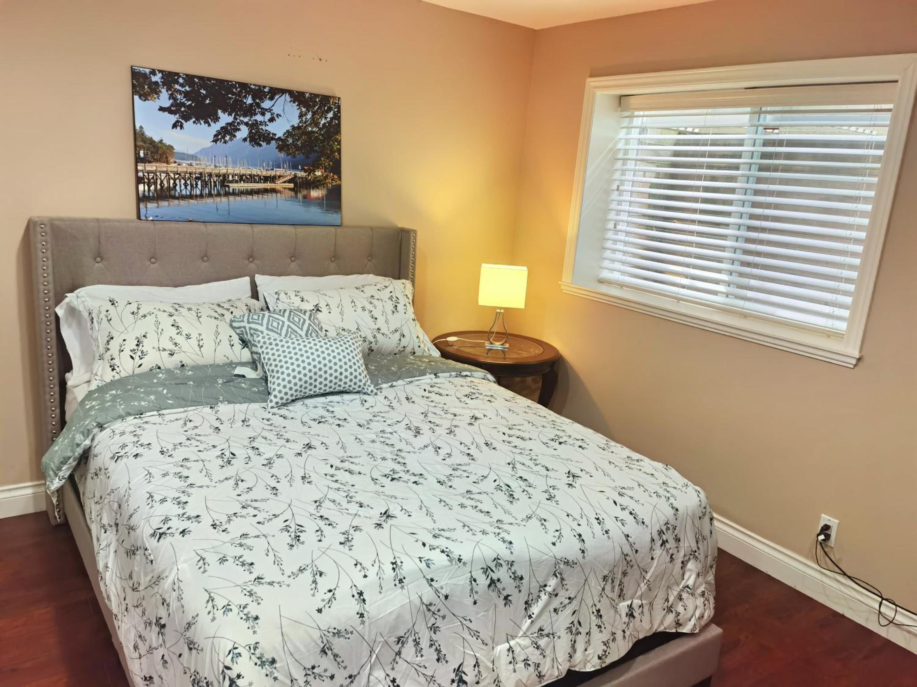 Chinese style two bedrooms suite