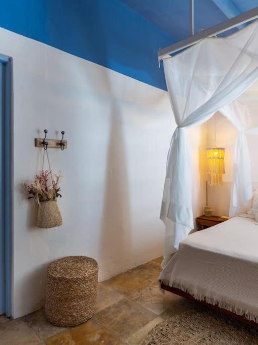 Beachfront 7-bedroom Villa in Taiba - Kitesurfing Paradise