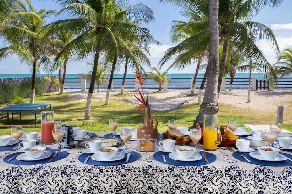 Beachfront 7-bedroom Villa in Taiba - Kitesurfing Paradise