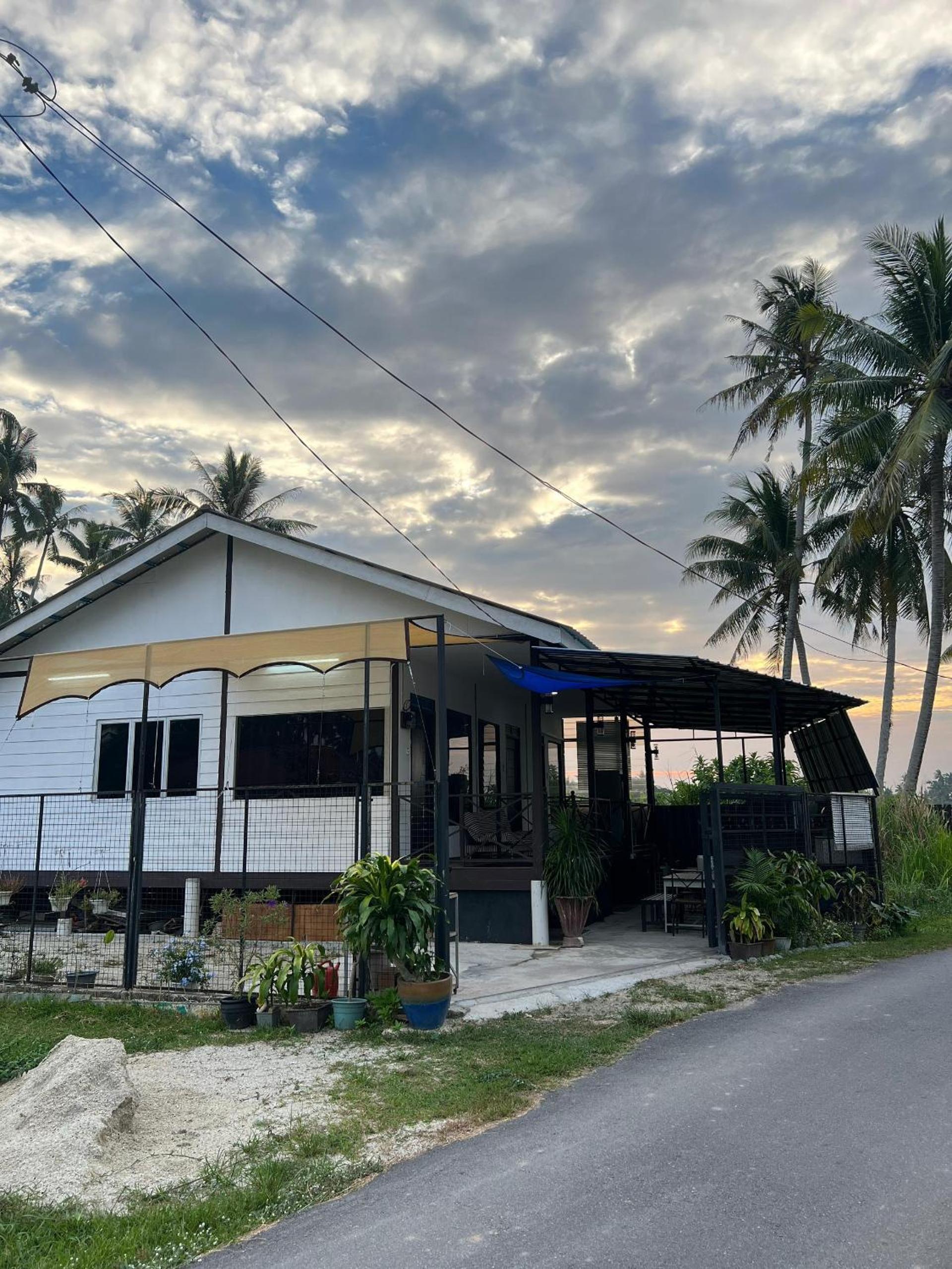 Rods Homestay - Kg Agong Penaga photo 5