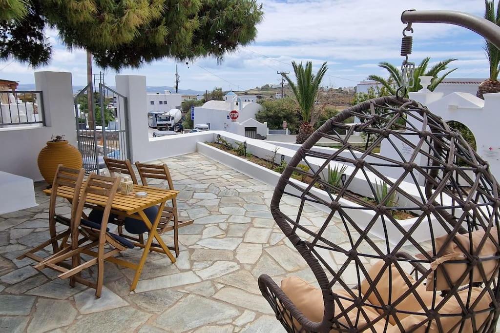 Folia' (traditional house in Plaka)