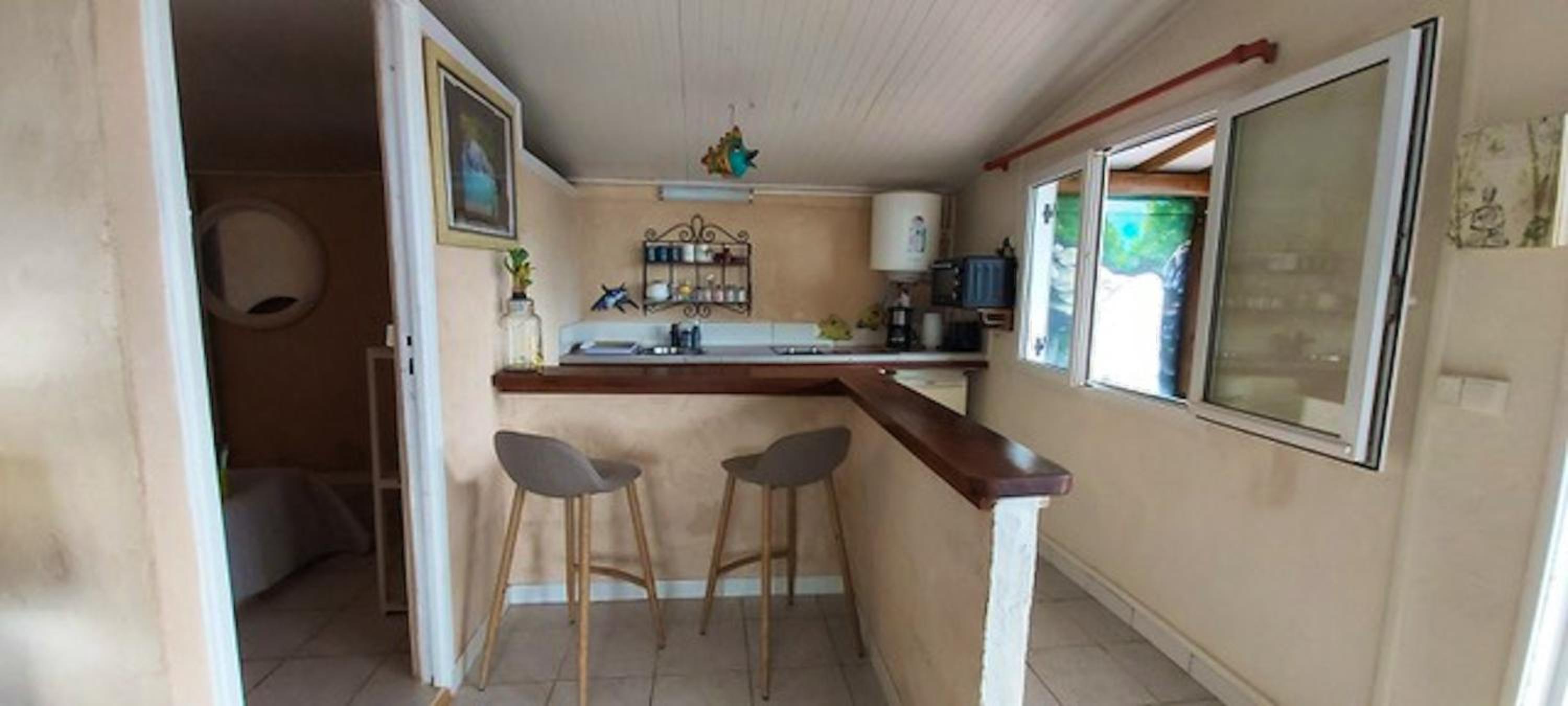 Maison charmante à Petit-Bourg - 50 m² avec vue sur jardin view 4