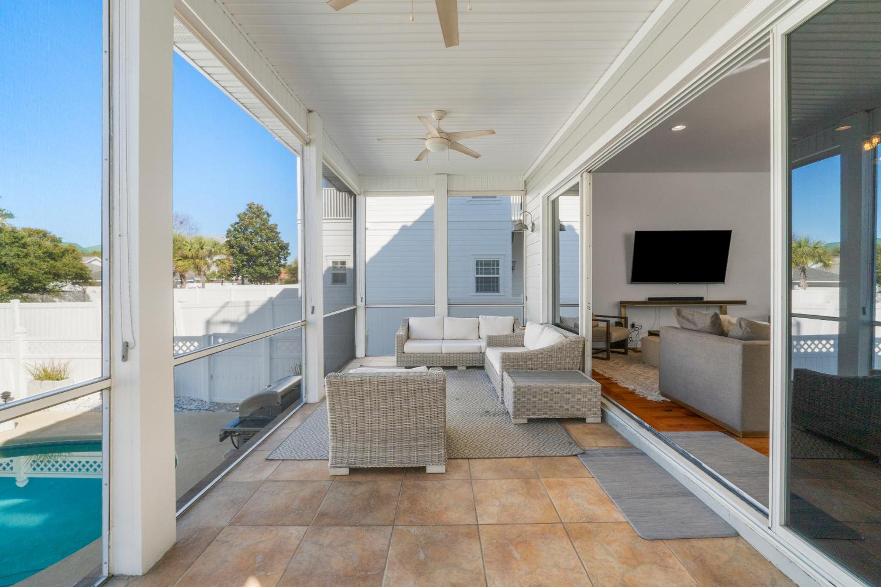 Destin Beach House - Gulf Moon by Panhandle Getaways view 5