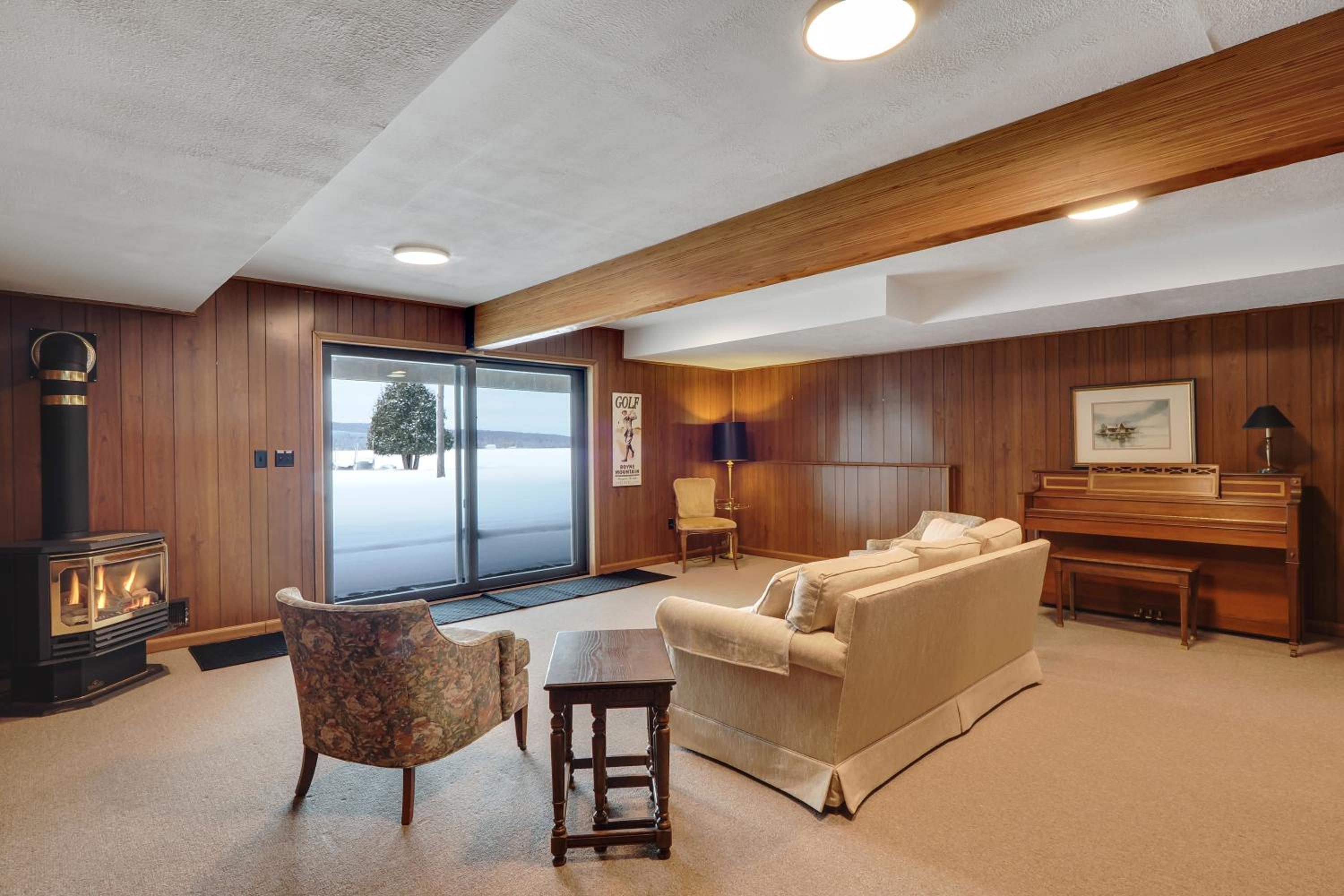 Deer Lake Retreat view 2