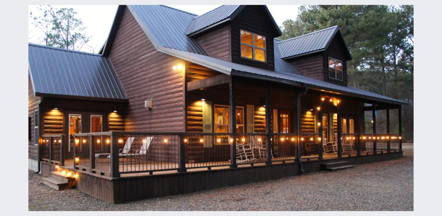 Hotel 4BR/3Bth family cabin with a hot tub, sleeps 14 - Image 1