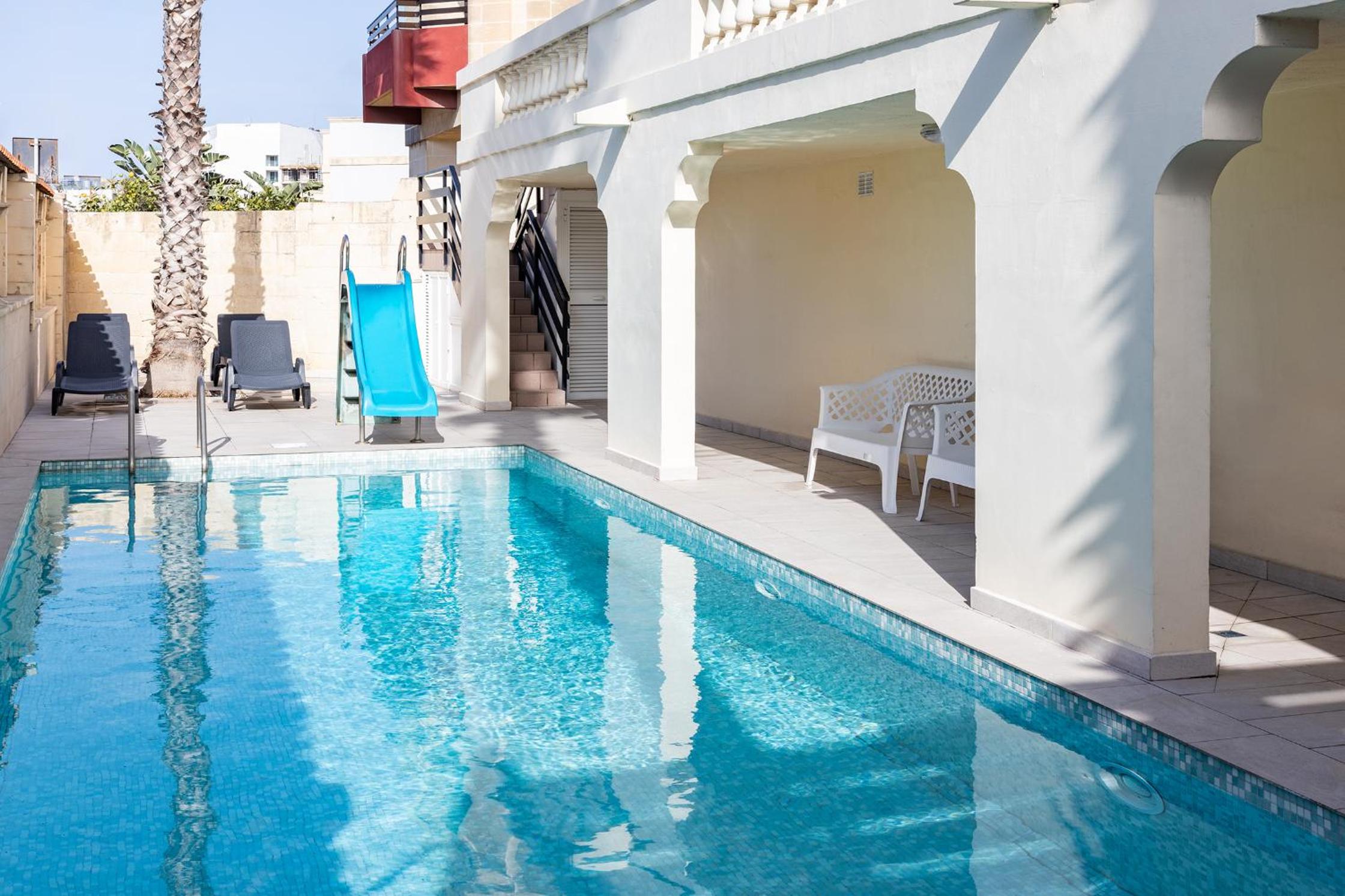 Villa in St Julian's with Private Pool by Arco Collection — photo 4