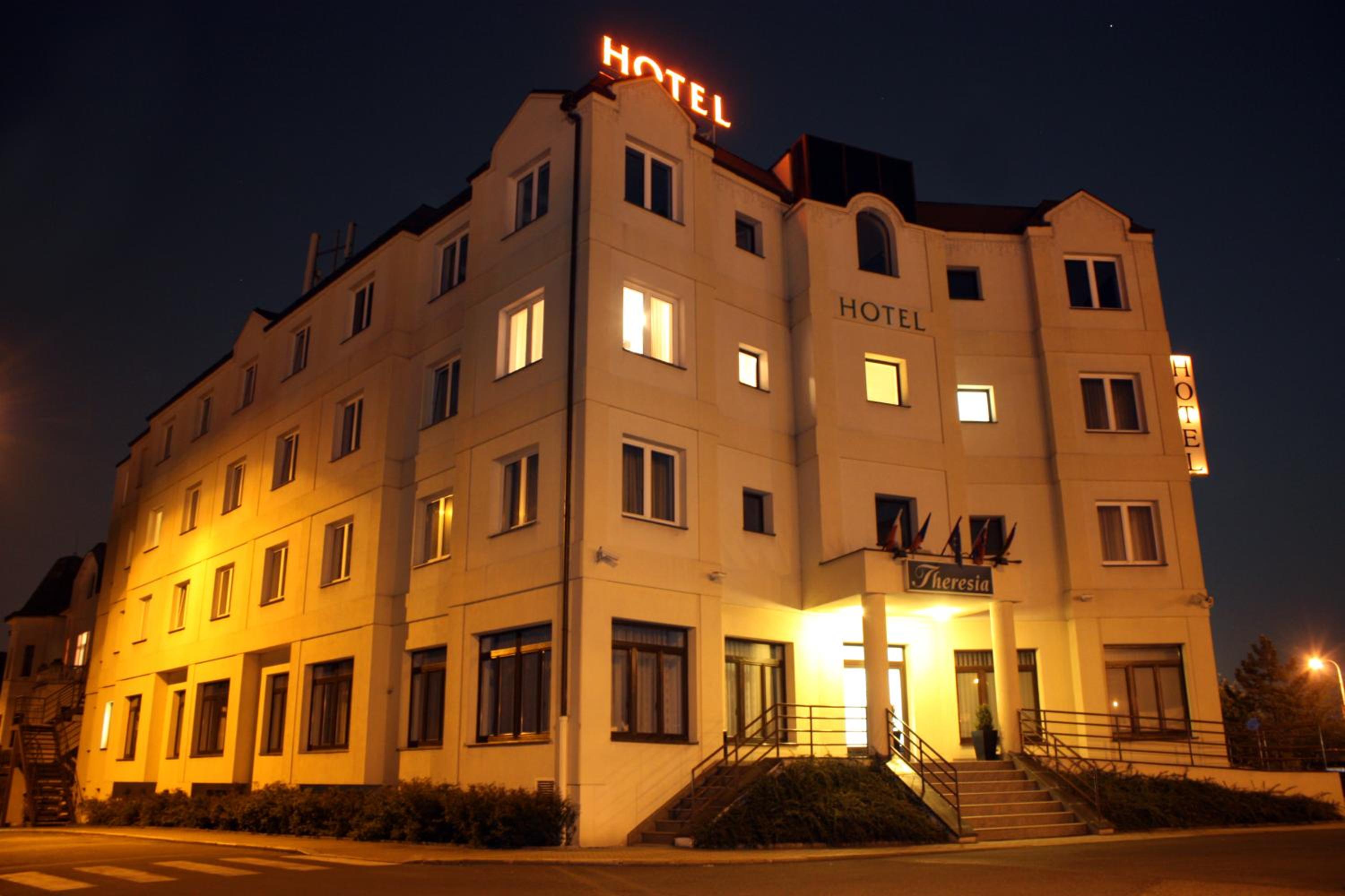 Hotel Theresia - Image 1