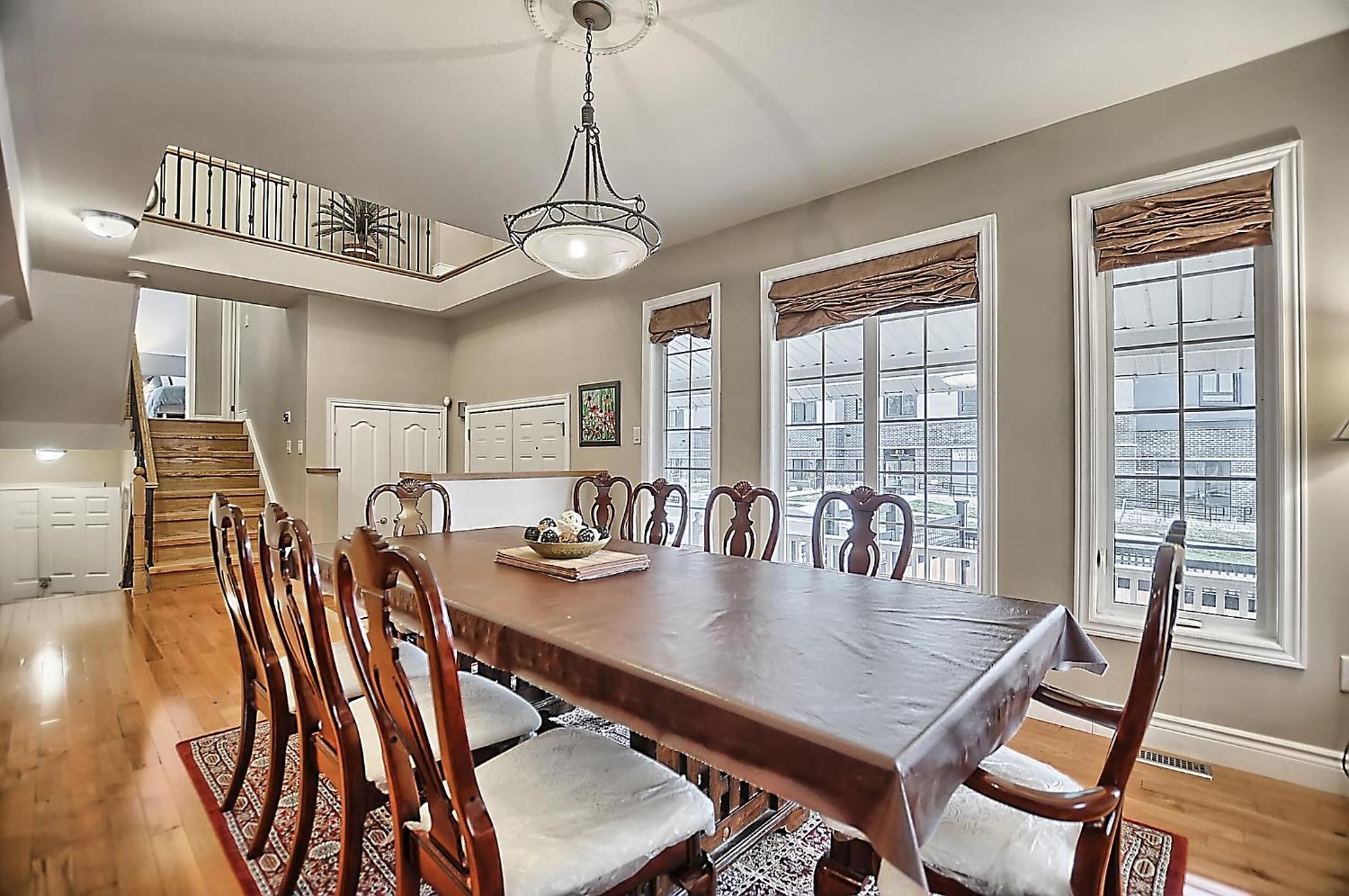 6 Bedroom Executive Cottage near Innisfil Beach Park