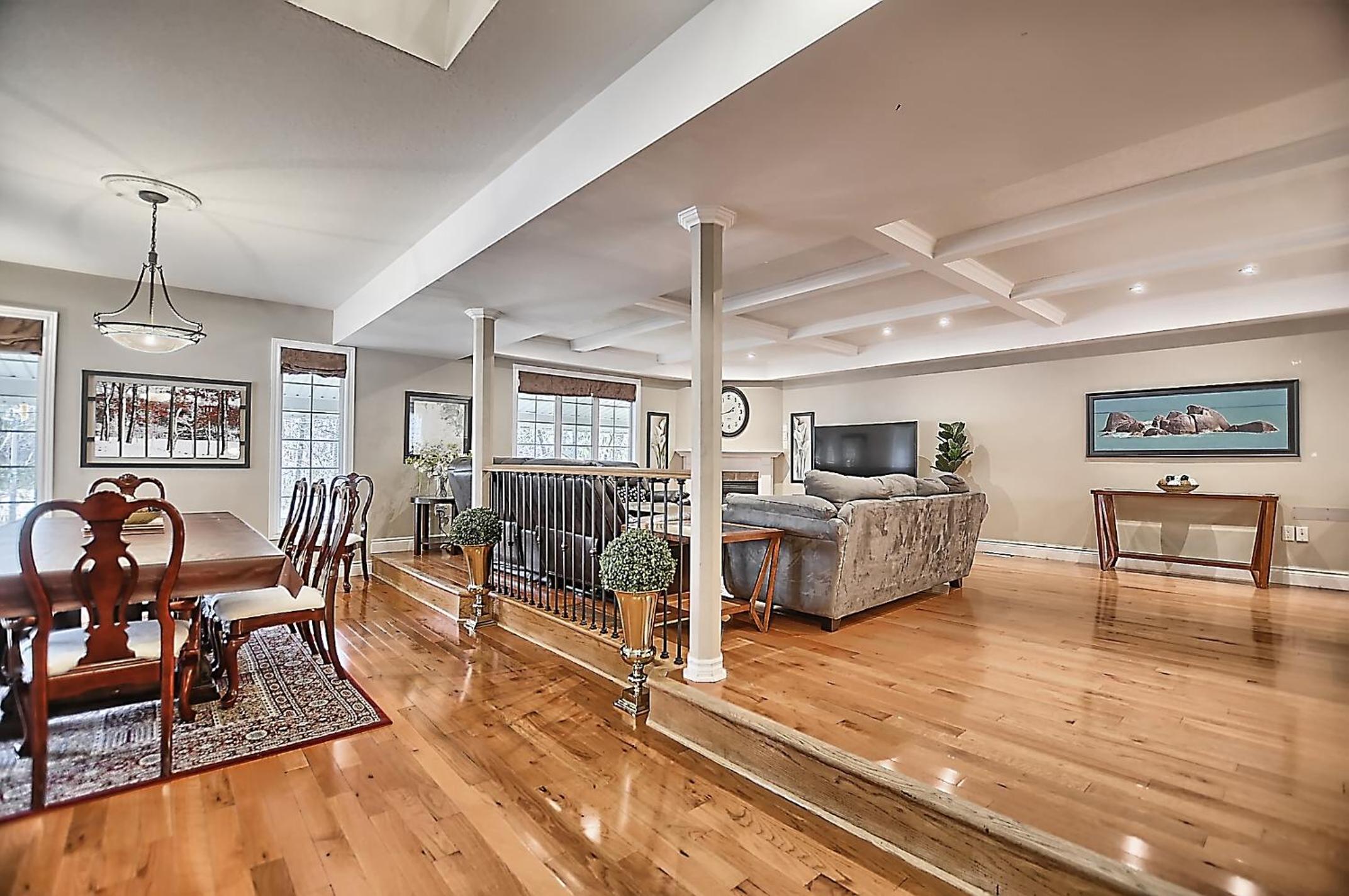 6 Bedroom Executive Cottage near Innisfil Beach Park