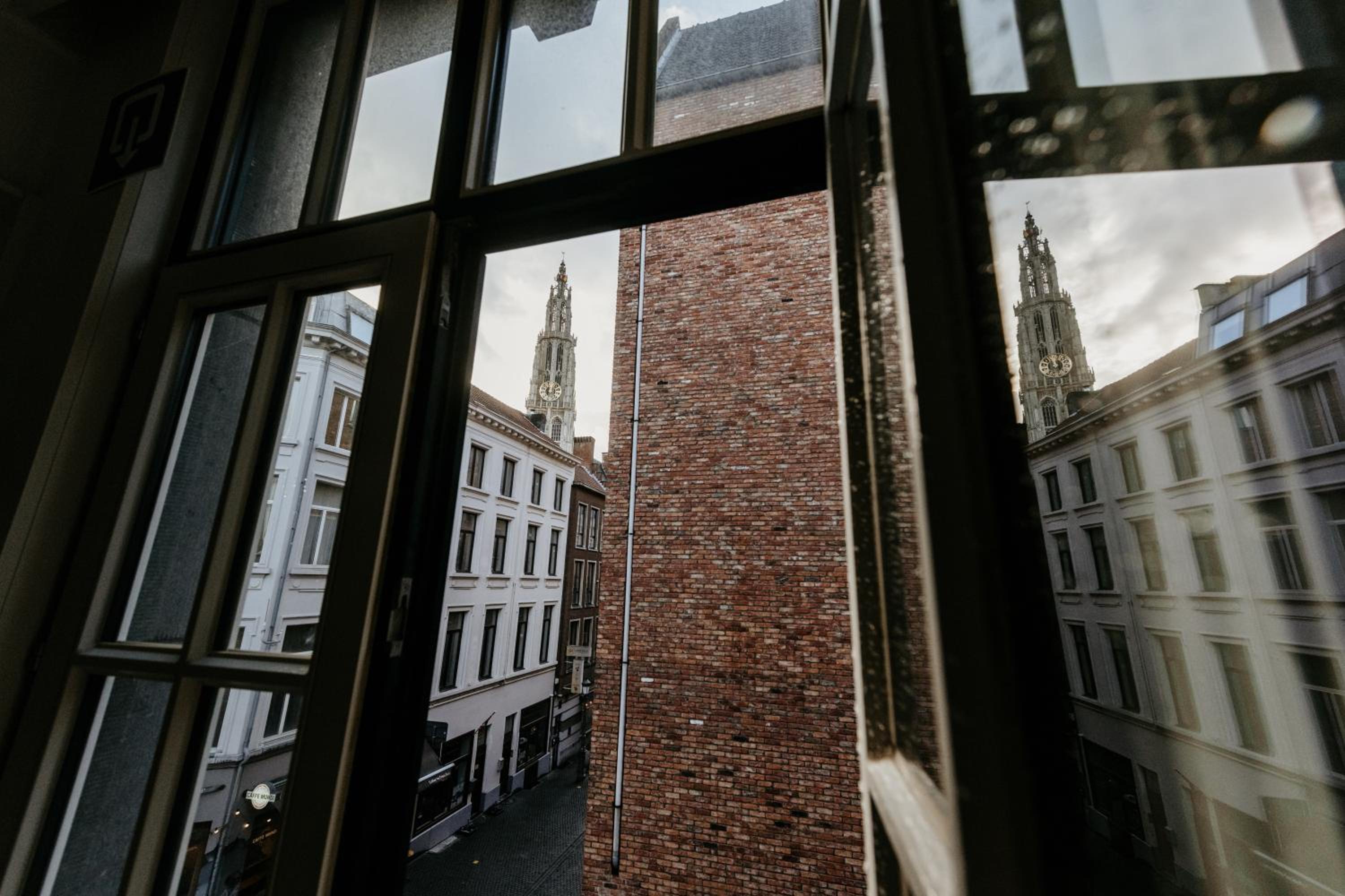 Cathedral view apartment