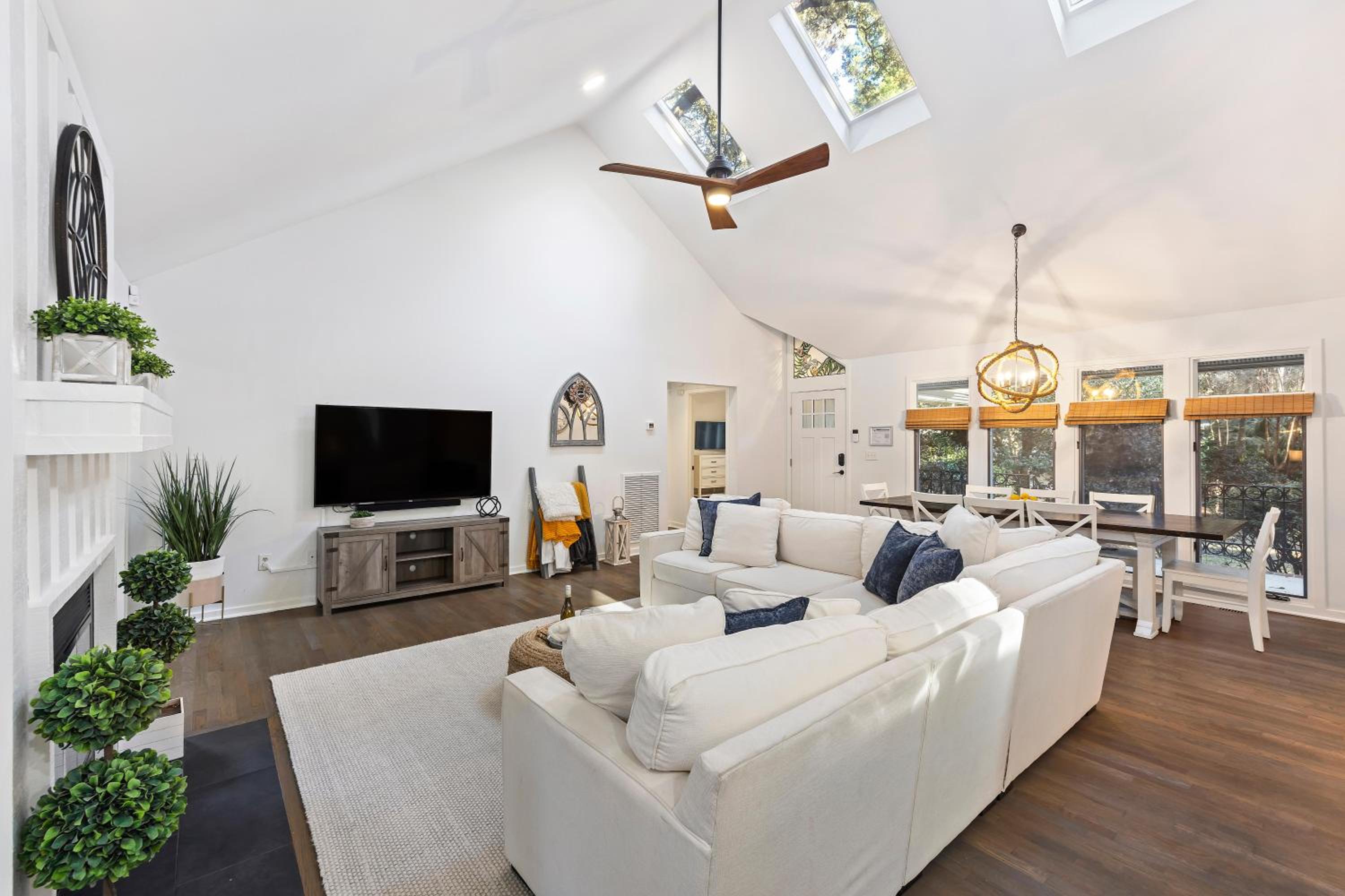SI2995: 2995 Seabrook Island Rd. view 4