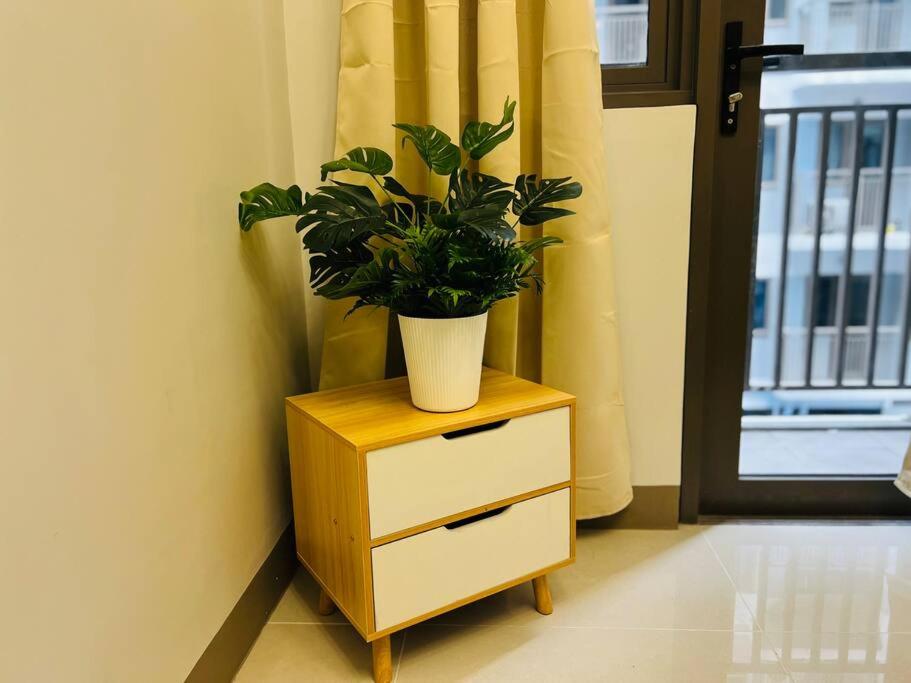Maiden Suite @ S Residences near SMX & Mall of Asia view 3