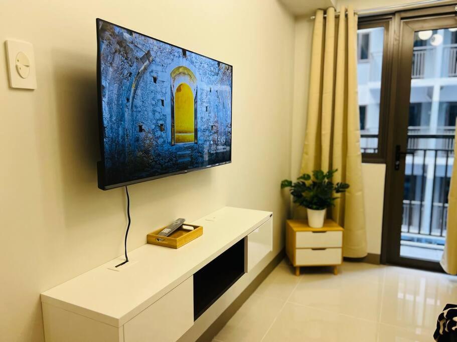 Maiden Suite @ S Residences near SMX & Mall of Asia view 4