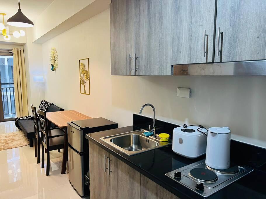 Maiden Suite @ S Residences near SMX & Mall of Asia view 5