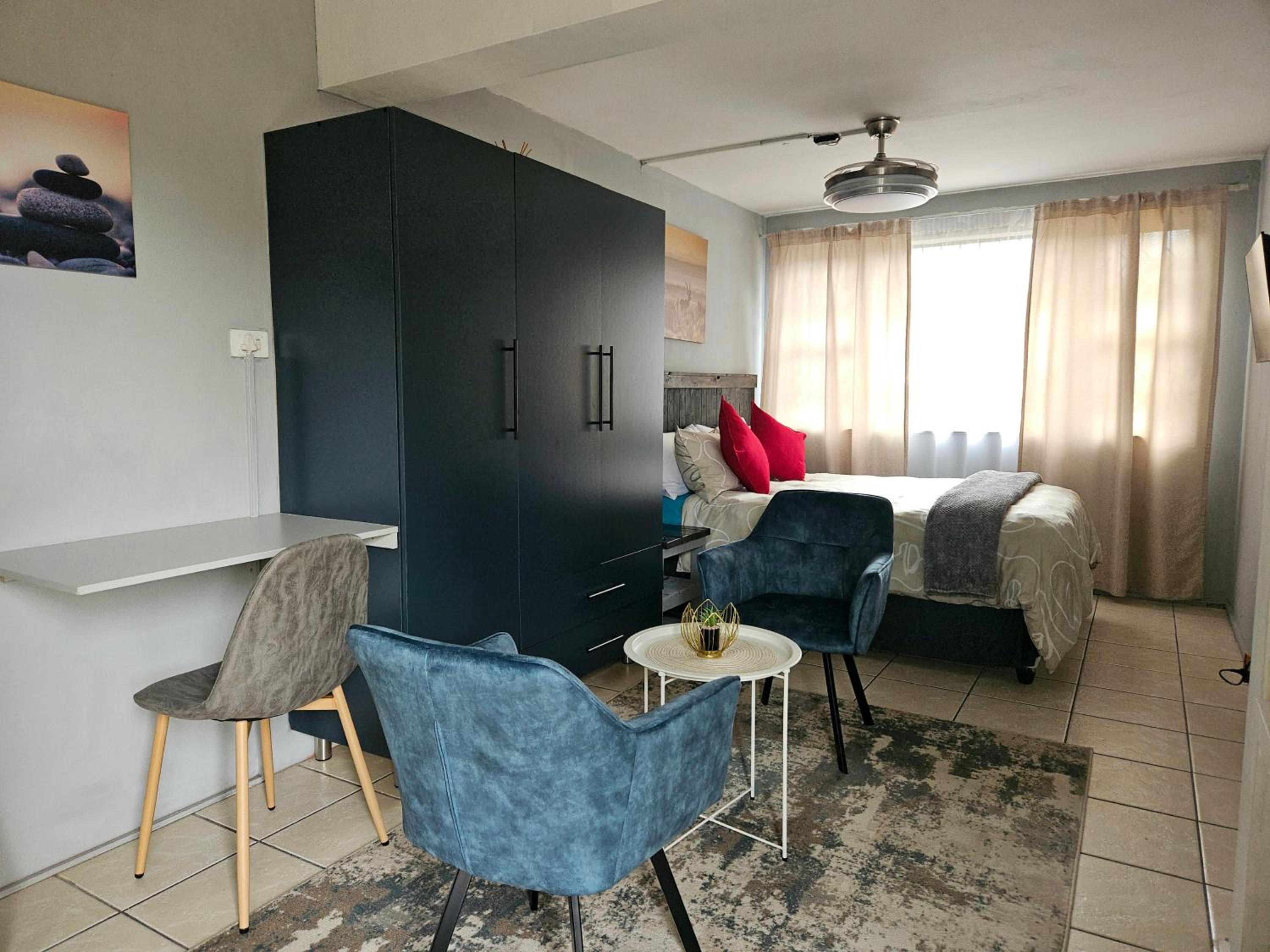 Deluxe Guest Suite at Warner Beach view 3