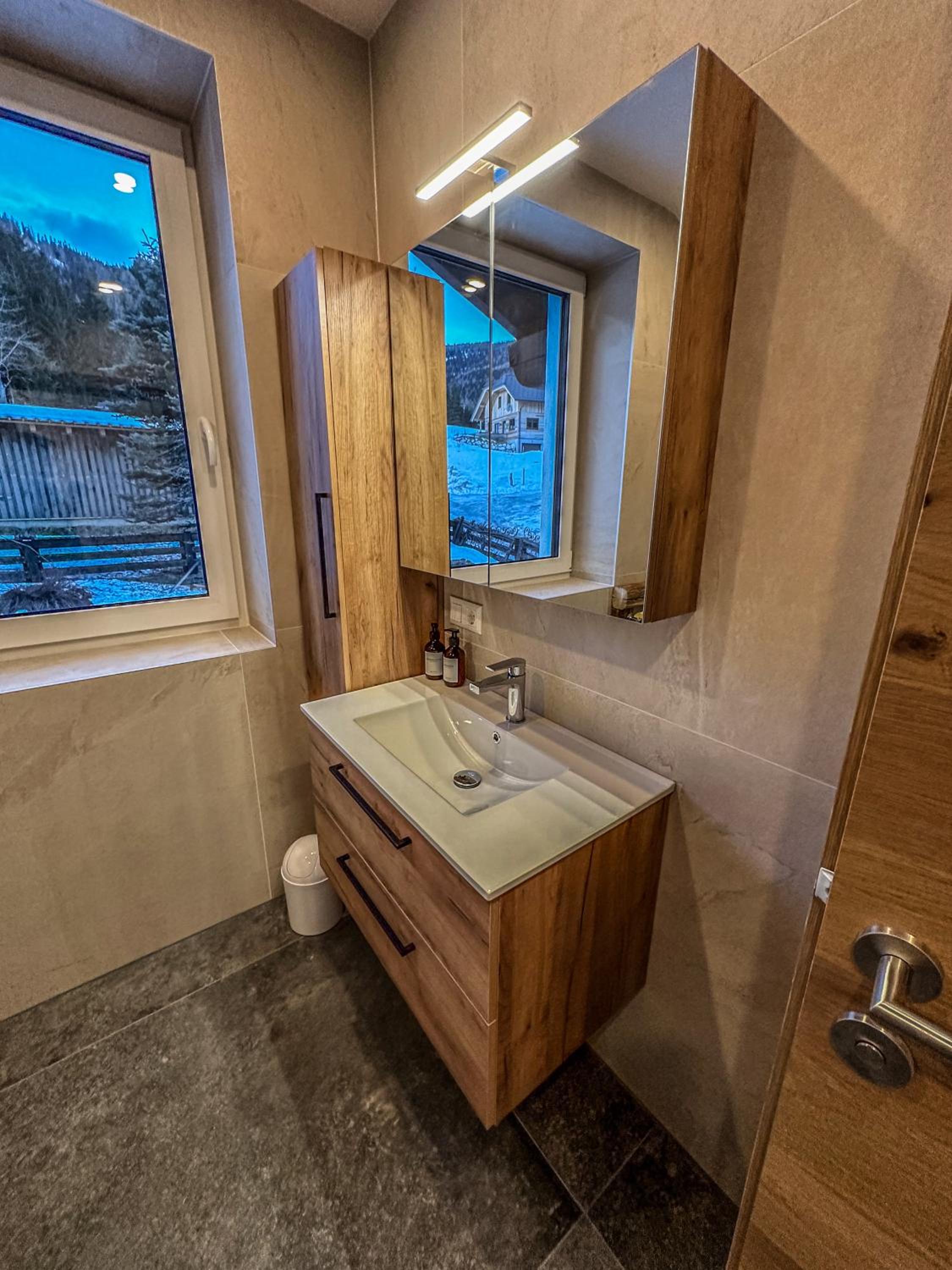 Edelweiss Lodge