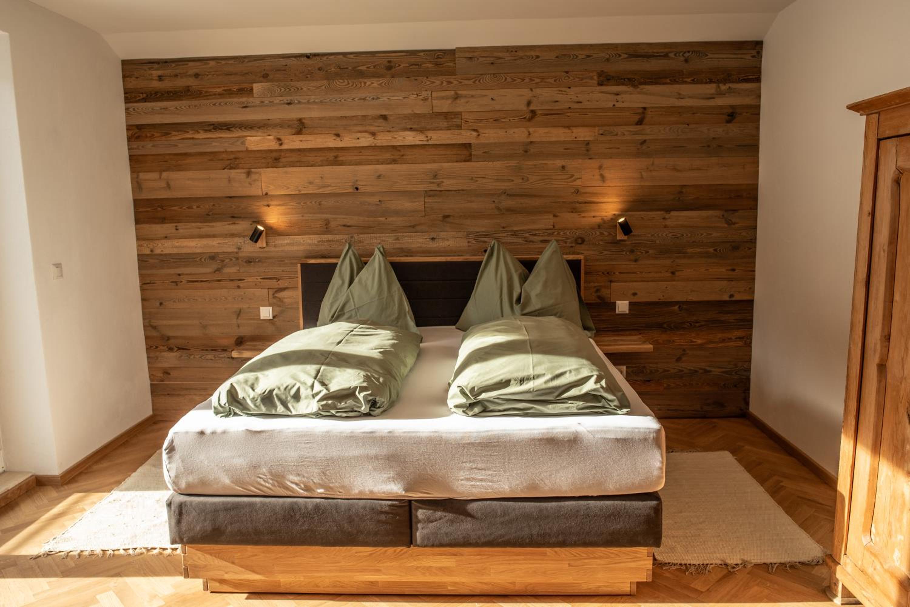 Edelweiss Lodge