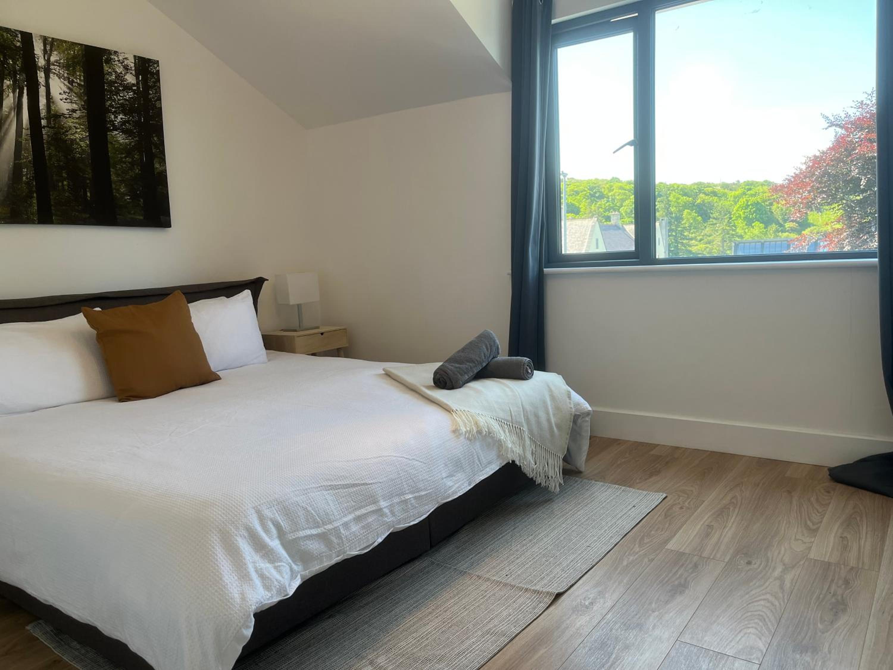 Luxury 3 Bed Townhouse Letterfrack Village Connemara National Park
