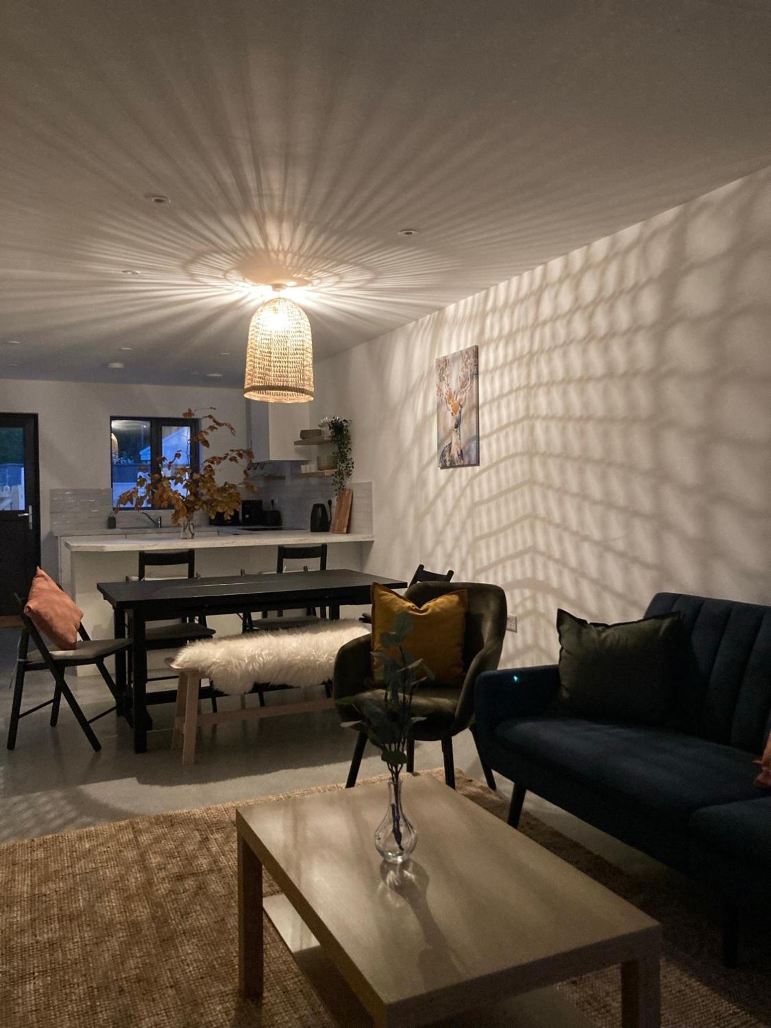 Luxury 3 Bed Townhouse Letterfrack Village Connemara National Park