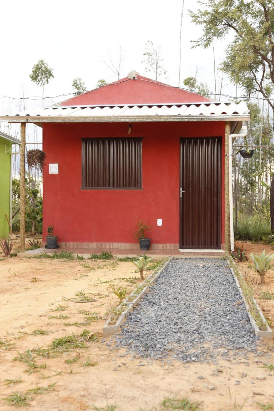 Pousada Sitio do Terrão a 500 metros da BR 040 e a 10 minutos da Prainha