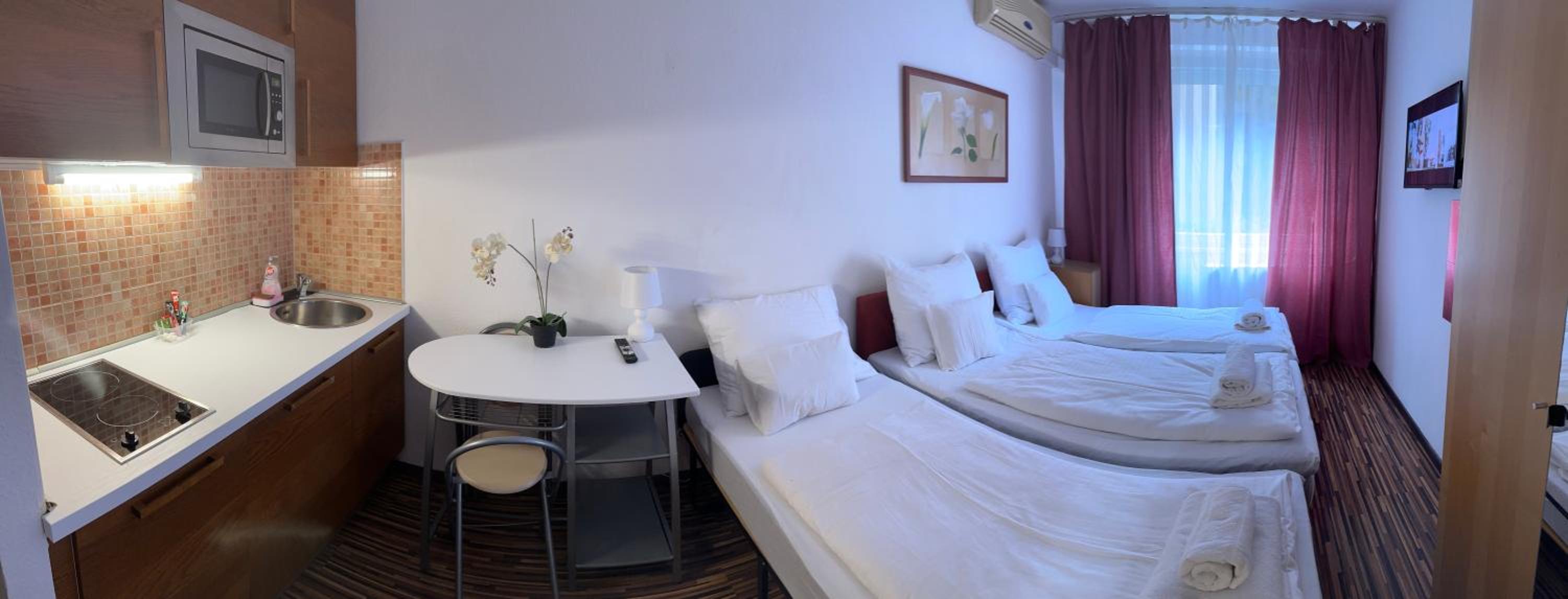 Hermina Apartmanok Westend