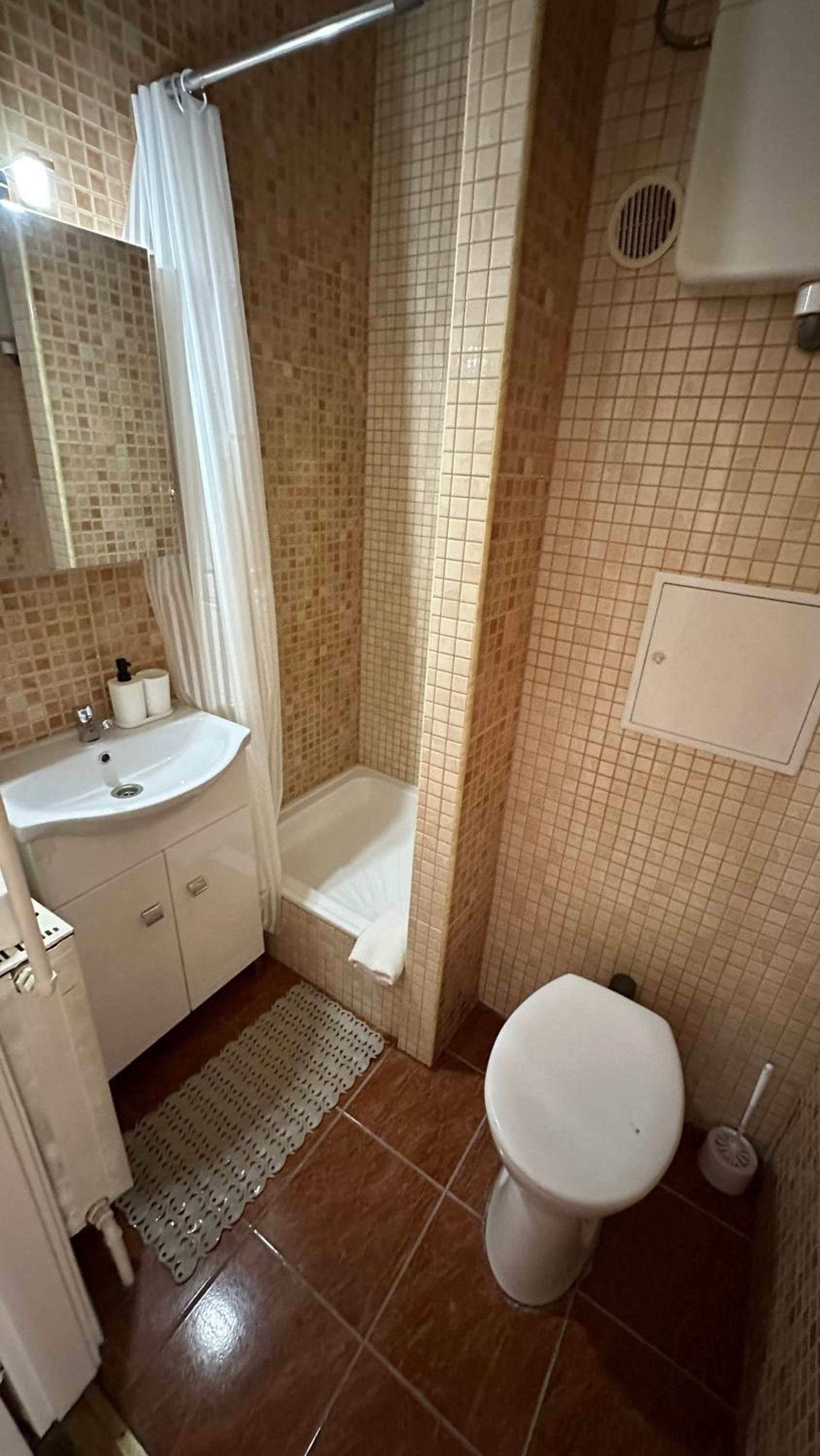 Hermina Apartmanok Westend