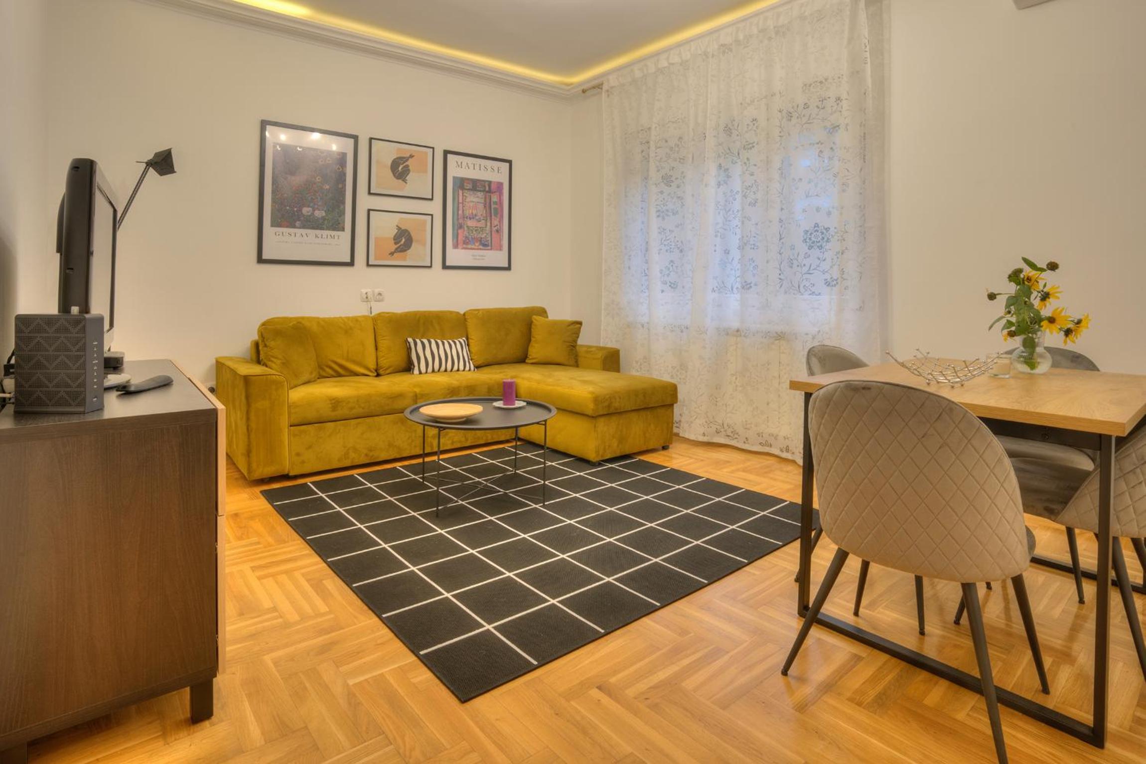 Belgrade City Center Modern Apartment view 4
