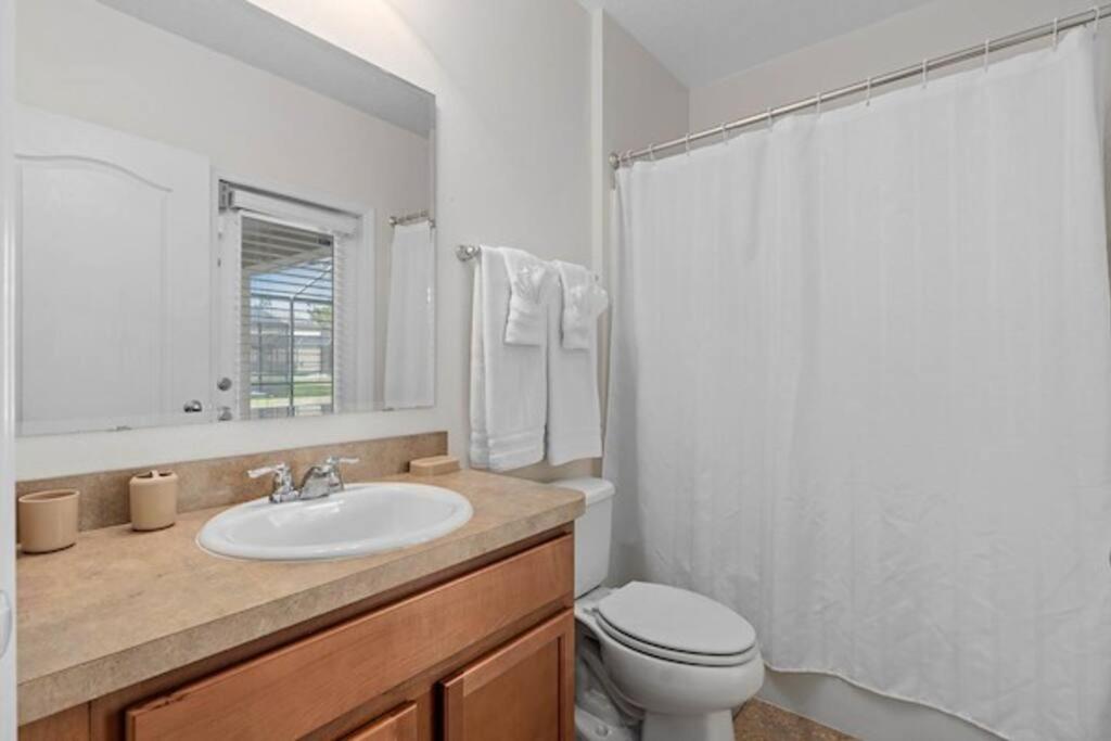 Near Disney! Cozy 5BR Home view 5