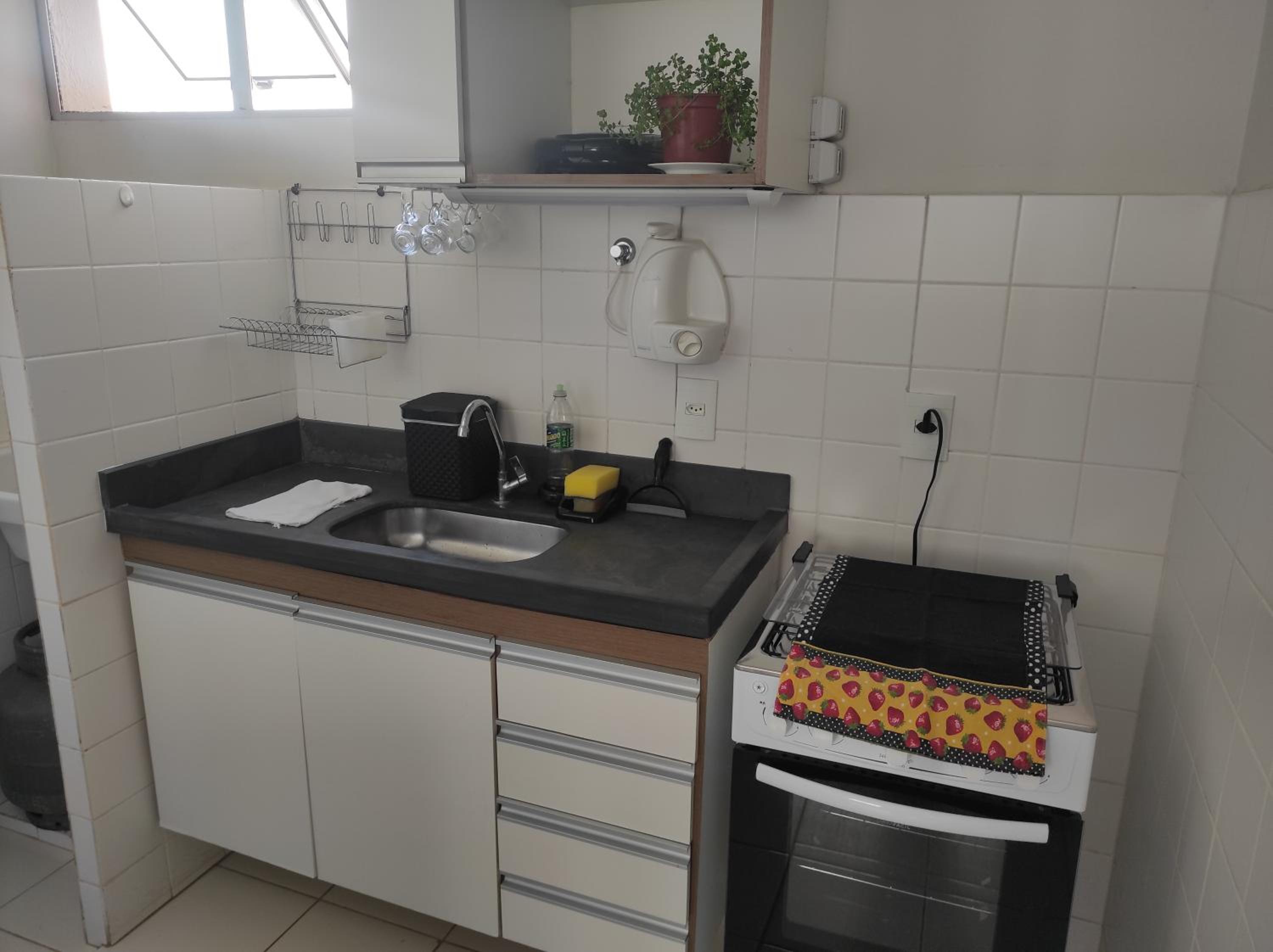 Apartamento inteiro no Alto Umuarama, próximo ao Aeroporto, Medicina e Granja Marileusa.