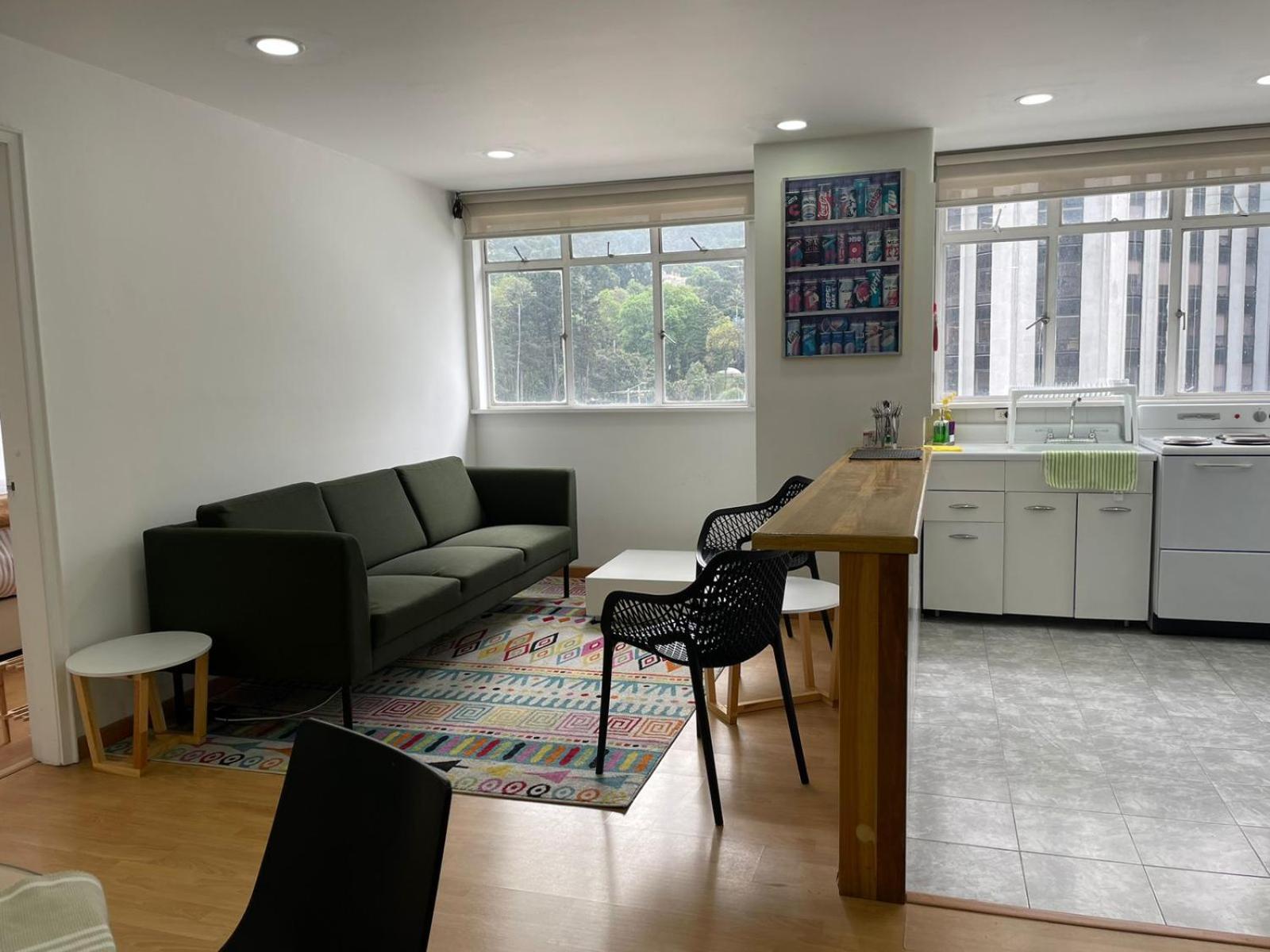 Cozy and modern flat in downtown