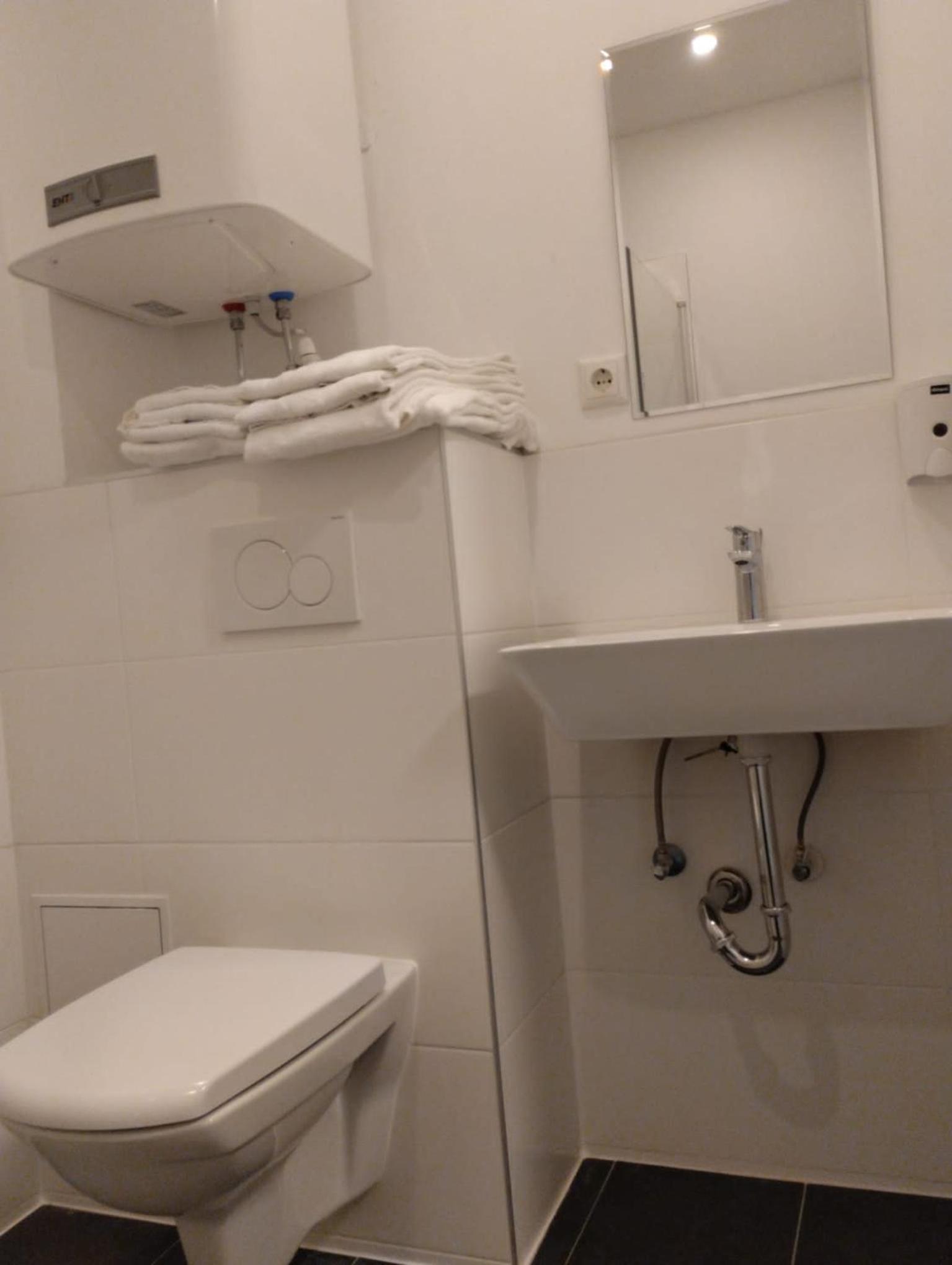 Evido City Apartment