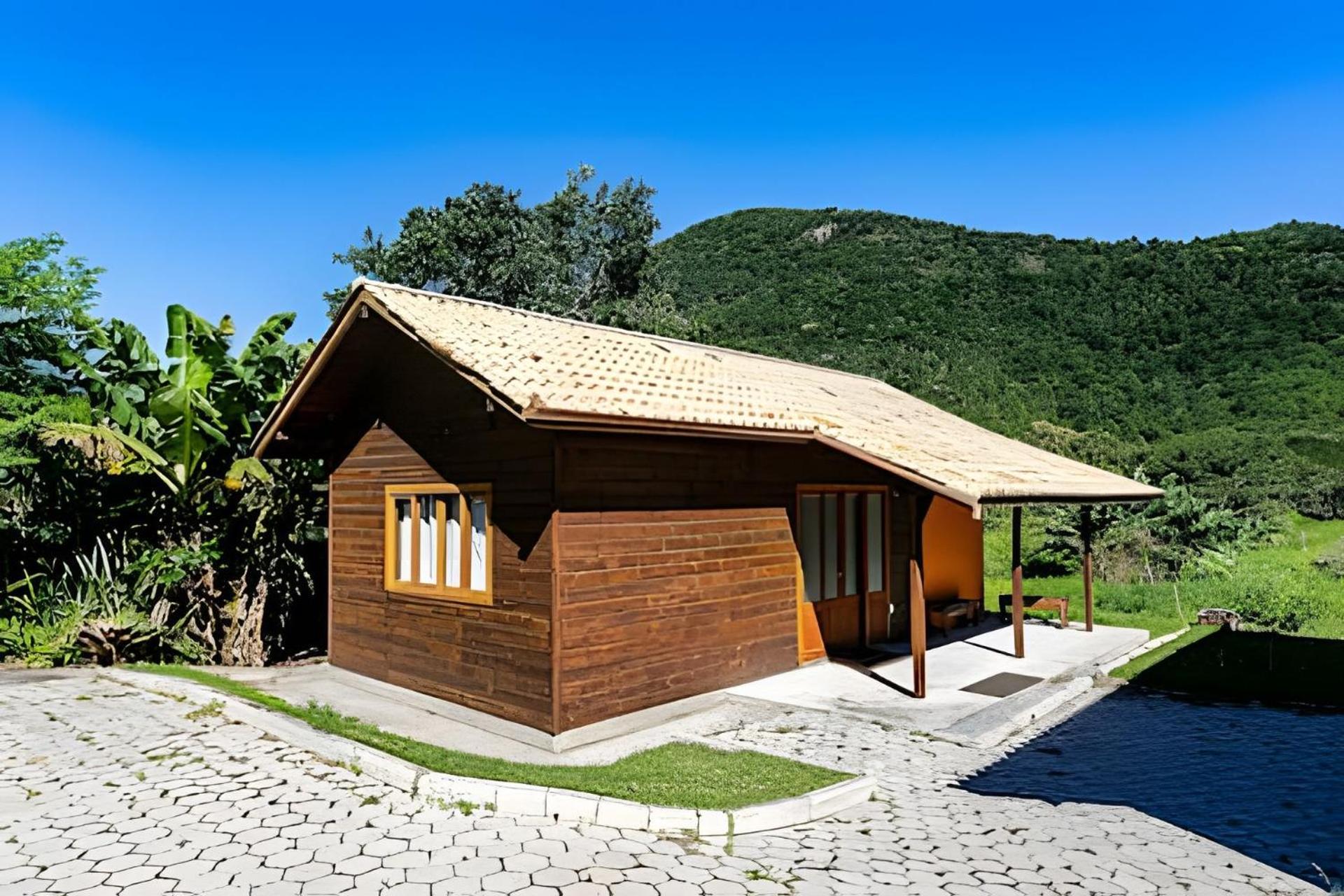 Cabanas aconchegantes. Desfrute da natureza e praia