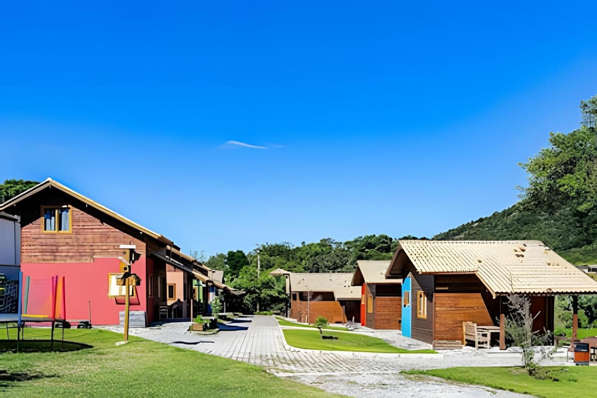 Cabanas aconchegantes. Desfrute da natureza e praia