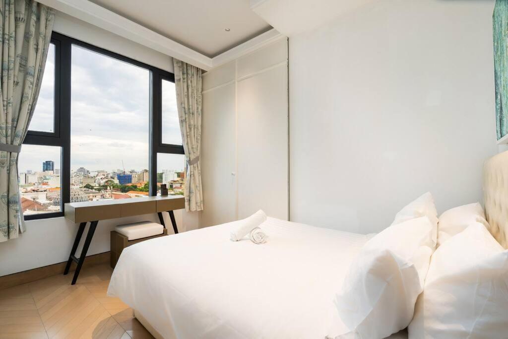 The Rixx Masterpiece Apartment@Vincom/Opera House