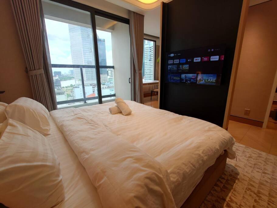 The Rixx Masterpiece Apartment@Vincom/Opera House