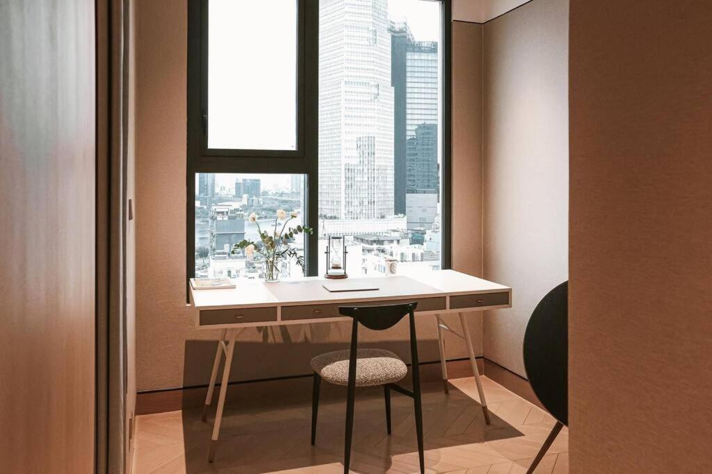 The Rixx Masterpiece Apartment@Vincom/Opera House