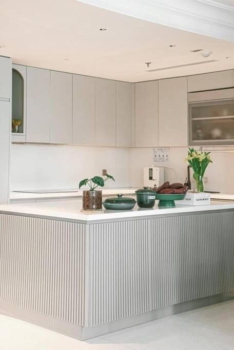 The Rixx Masterpiece Apartment@Vincom/Opera House