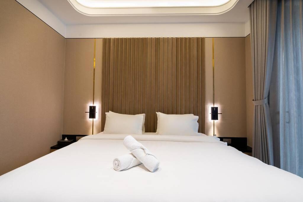 The Rixx Masterpiece Apartment@Vincom/Opera House