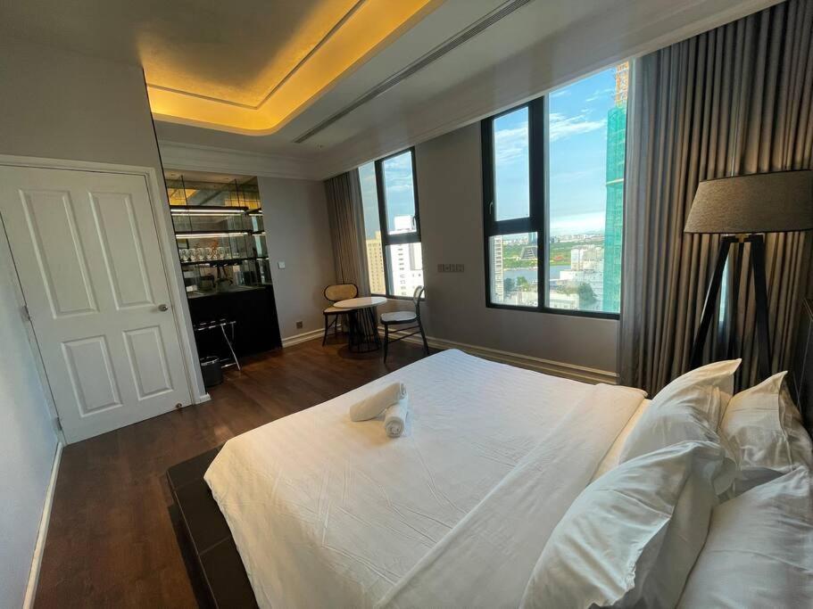 The Rixx Masterpiece Apartment@Vincom/Opera House