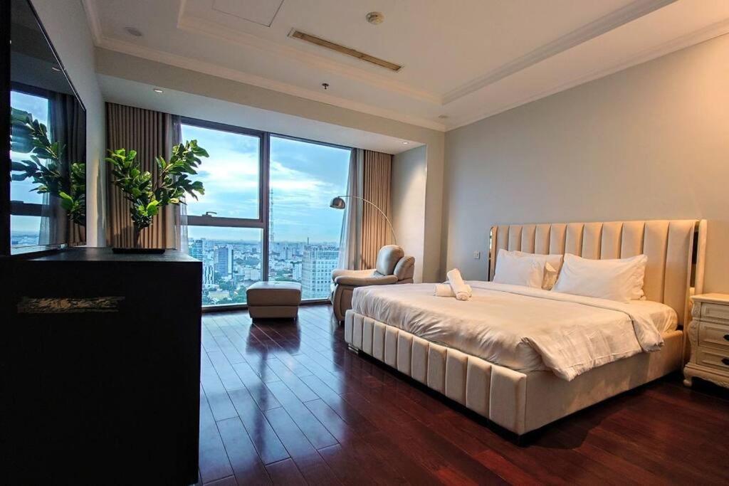 The Rixx Breathtaking View@Vincom D1/pool/Netflix