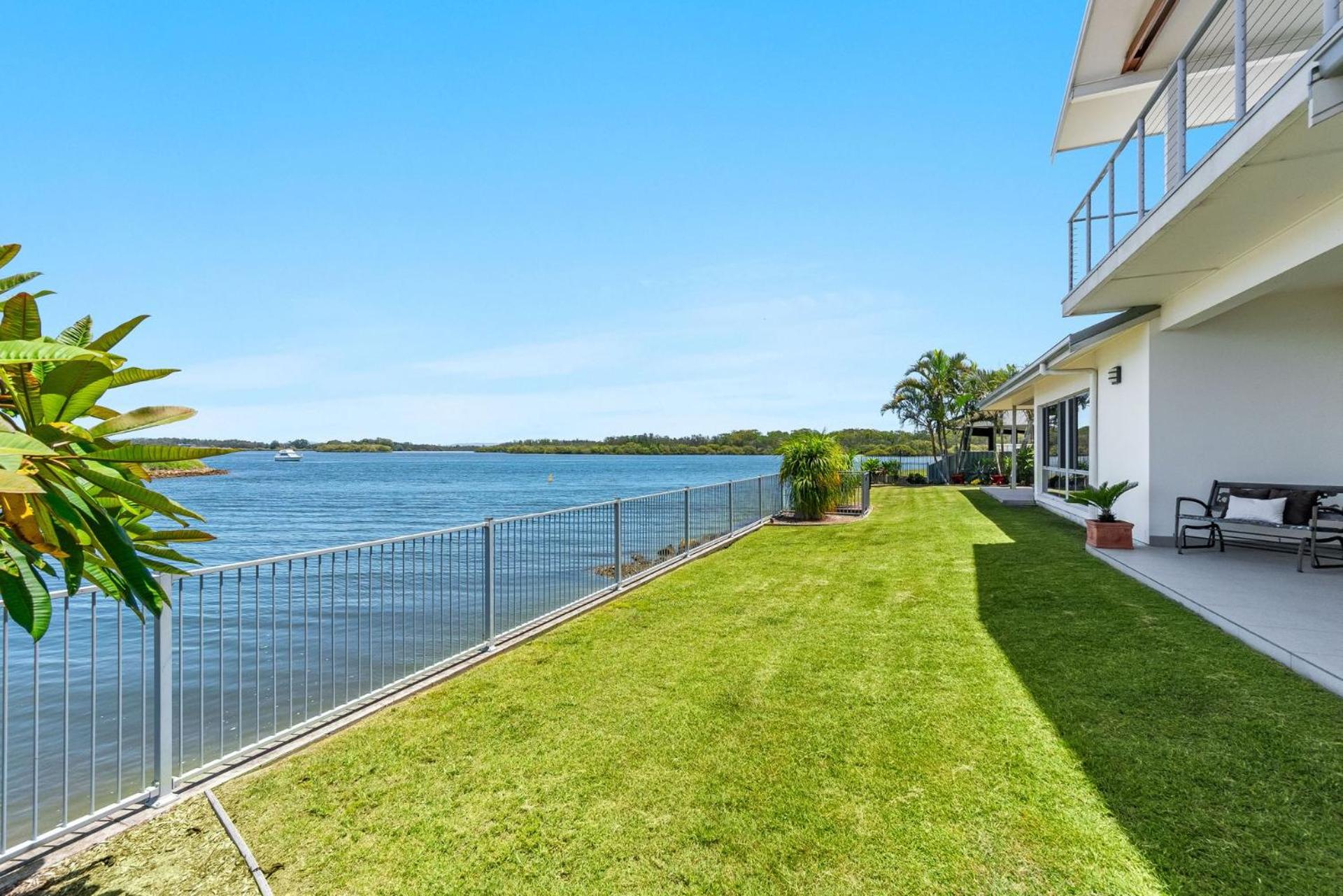 Jeffery River Retreat - Best Sunsets in Yamba - Holiday Yamba