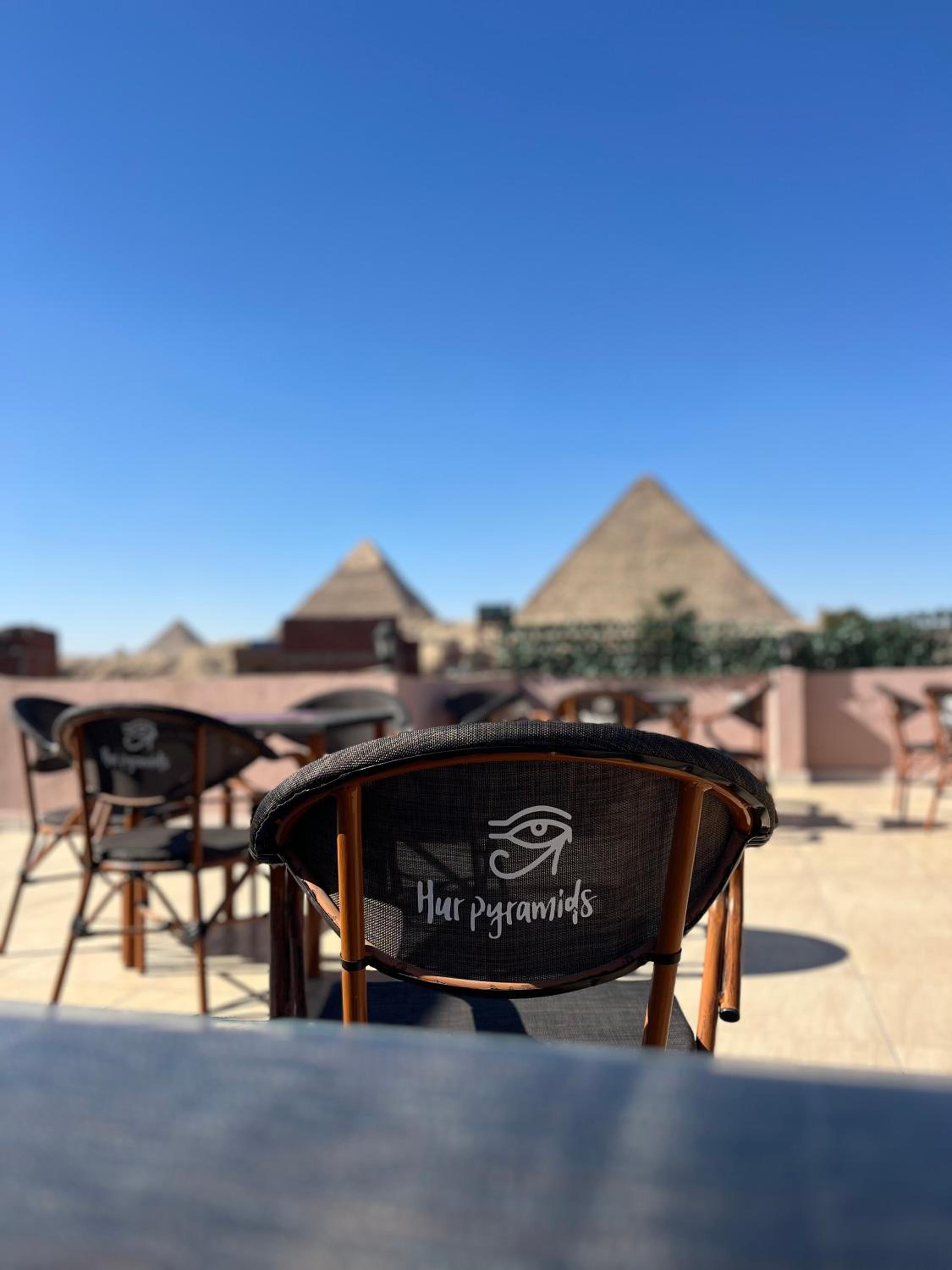 King hur pyramids inn